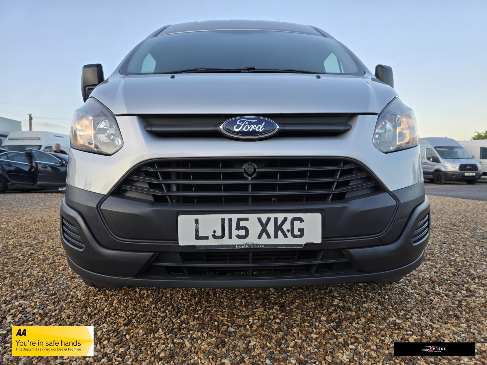 Ford Transit Custom Transit Custom 2.2 TDCi 310 ECOnetic Panel Van 5dr Diesel Manual L1 H1 (162 g/km, 98 bhp)