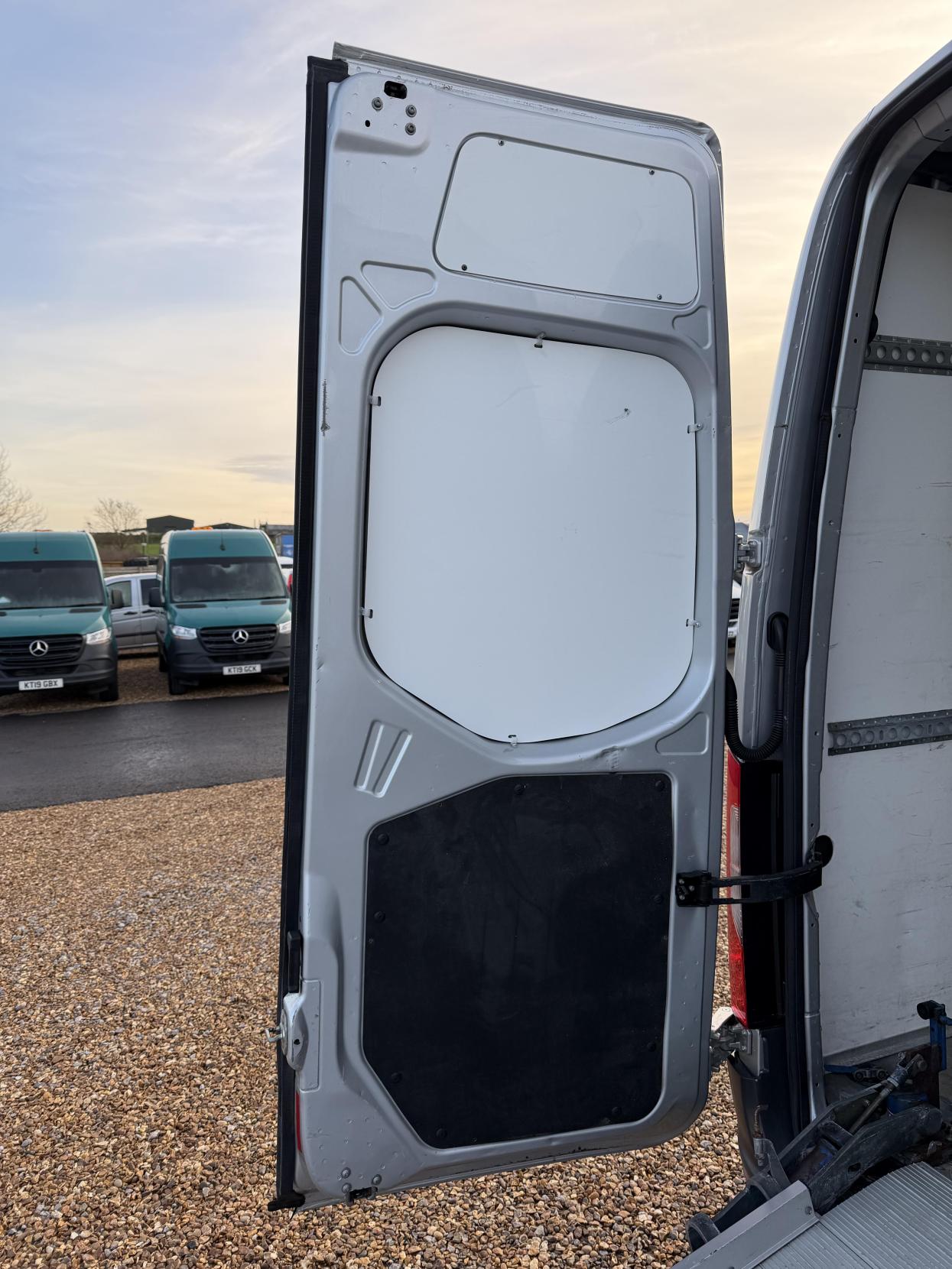 Mercedes-Benz Sprinter 2.1 314 CDI Panel Van 5dr Diesel Manual RWD L3 H2 Euro 6 (143 ps)