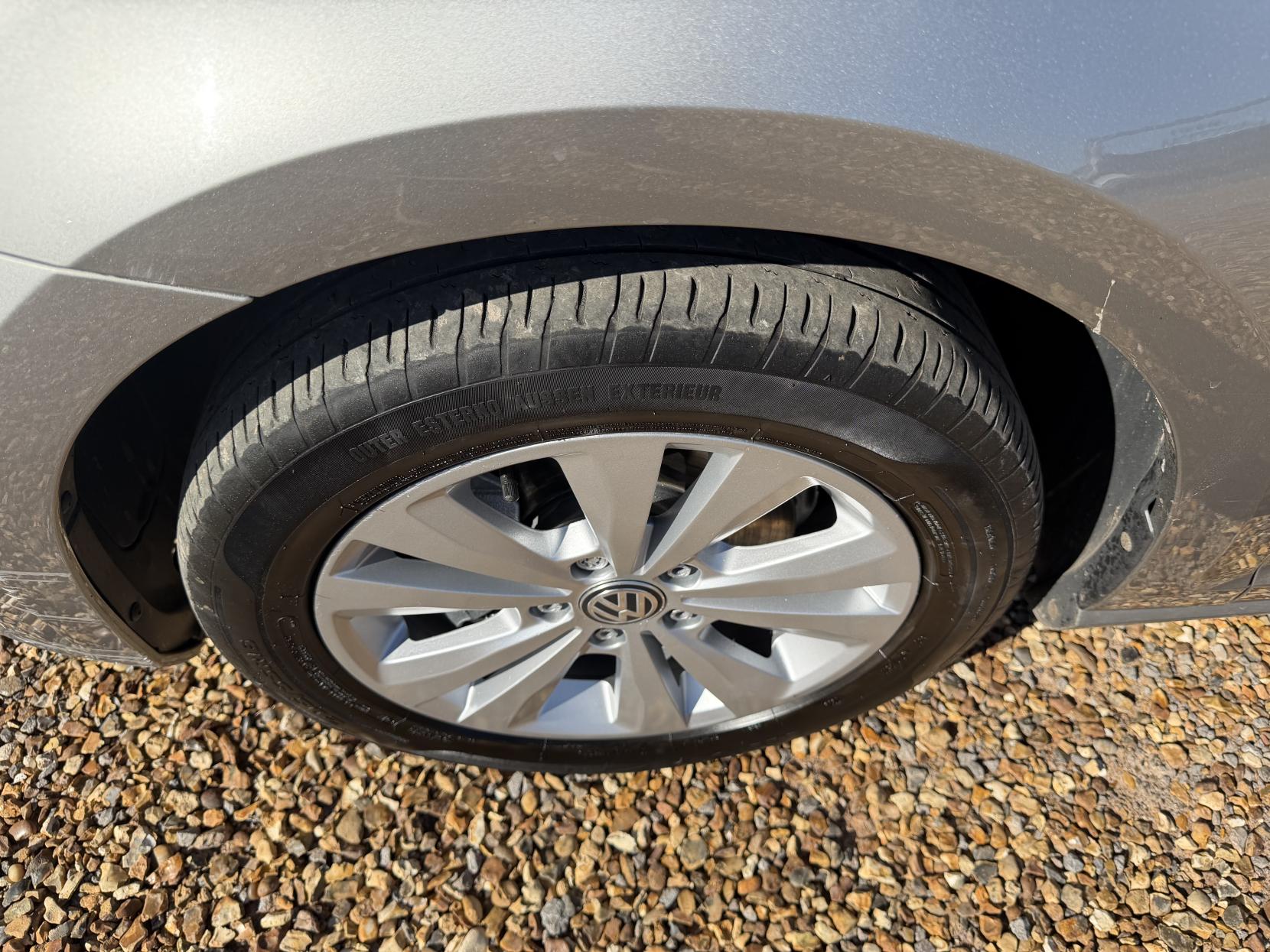 Volkswagen Golf 1.6 TDI BlueMotion Tech SE Estate 5dr Diesel DSG Euro 5 (s/s) (105 ps)