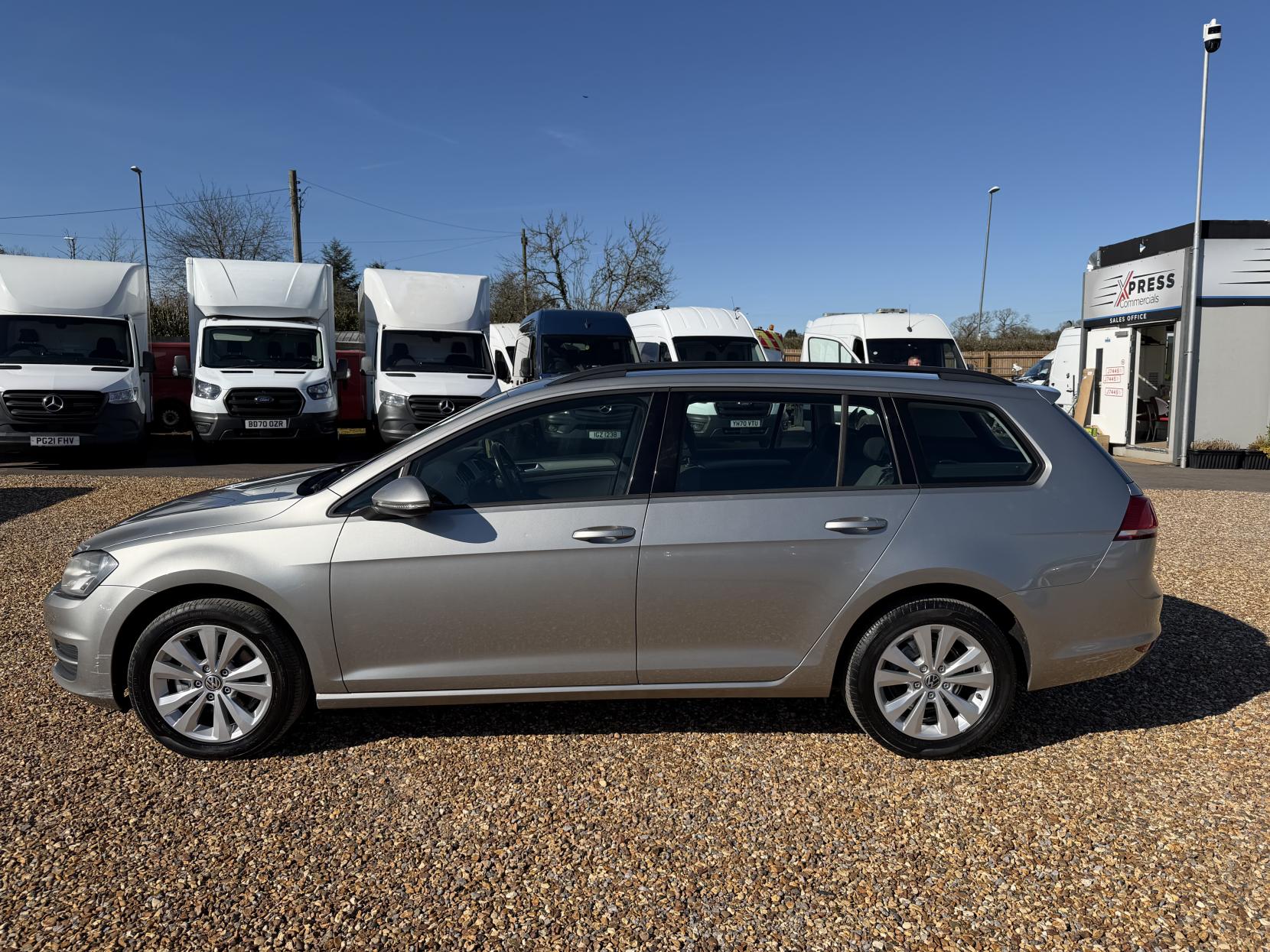 Volkswagen Golf 1.6 TDI BlueMotion Tech SE Estate 5dr Diesel DSG Euro 5 (s/s) (105 ps)