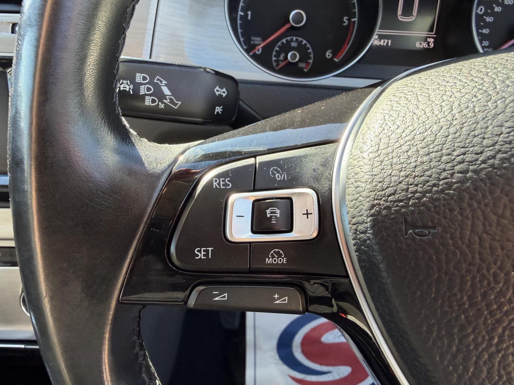 Volkswagen Golf 1.6 TDI BlueMotion Tech SE Estate 5dr Diesel DSG Euro 5 (s/s) (105 ps)