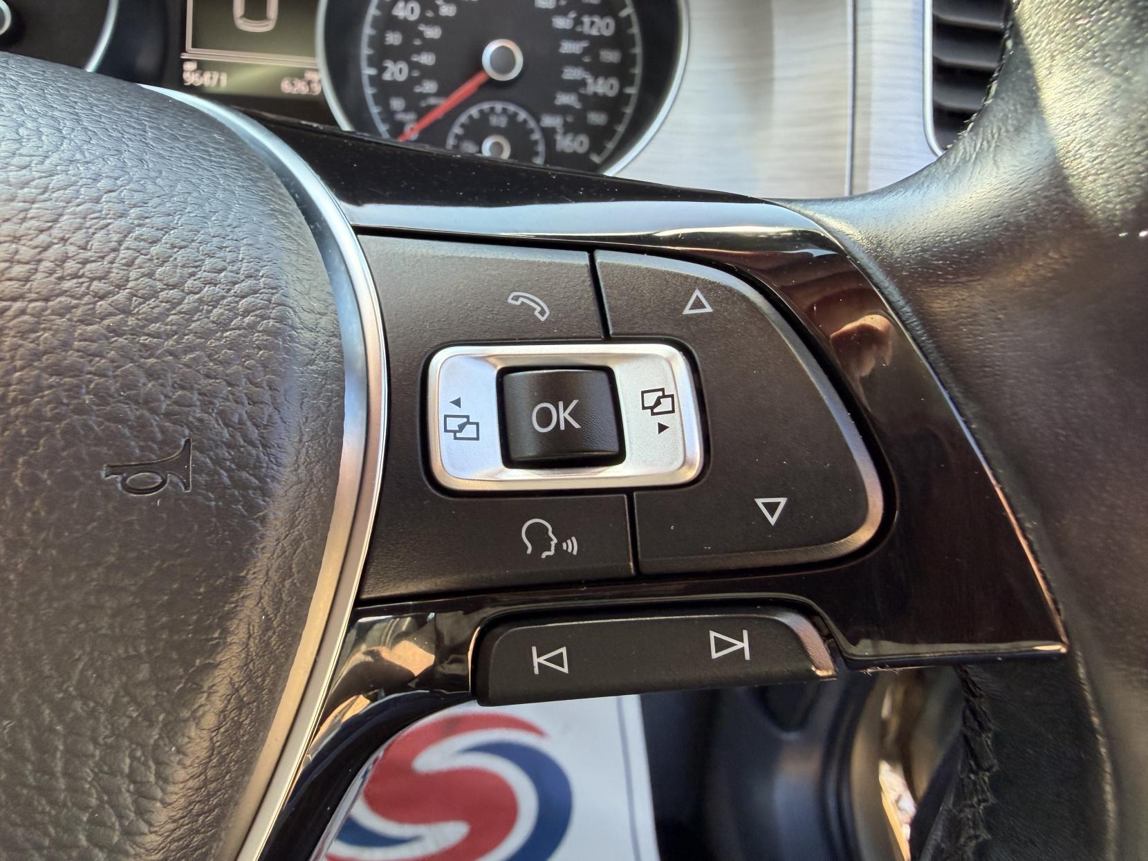 Volkswagen Golf 1.6 TDI BlueMotion Tech SE Estate 5dr Diesel DSG Euro 5 (s/s) (105 ps)