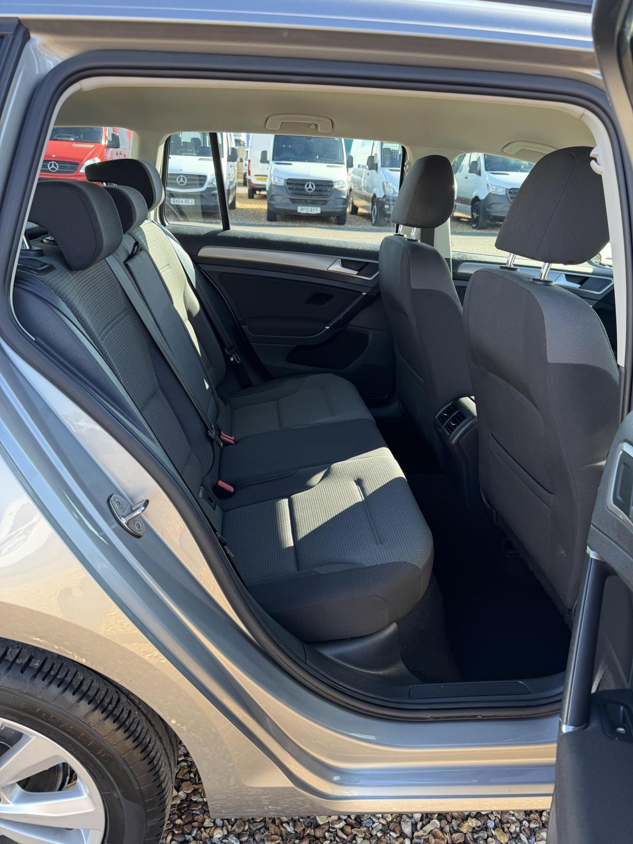 Volkswagen Golf 1.6 TDI BlueMotion Tech SE Estate 5dr Diesel DSG Euro 5 (s/s) (105 ps)