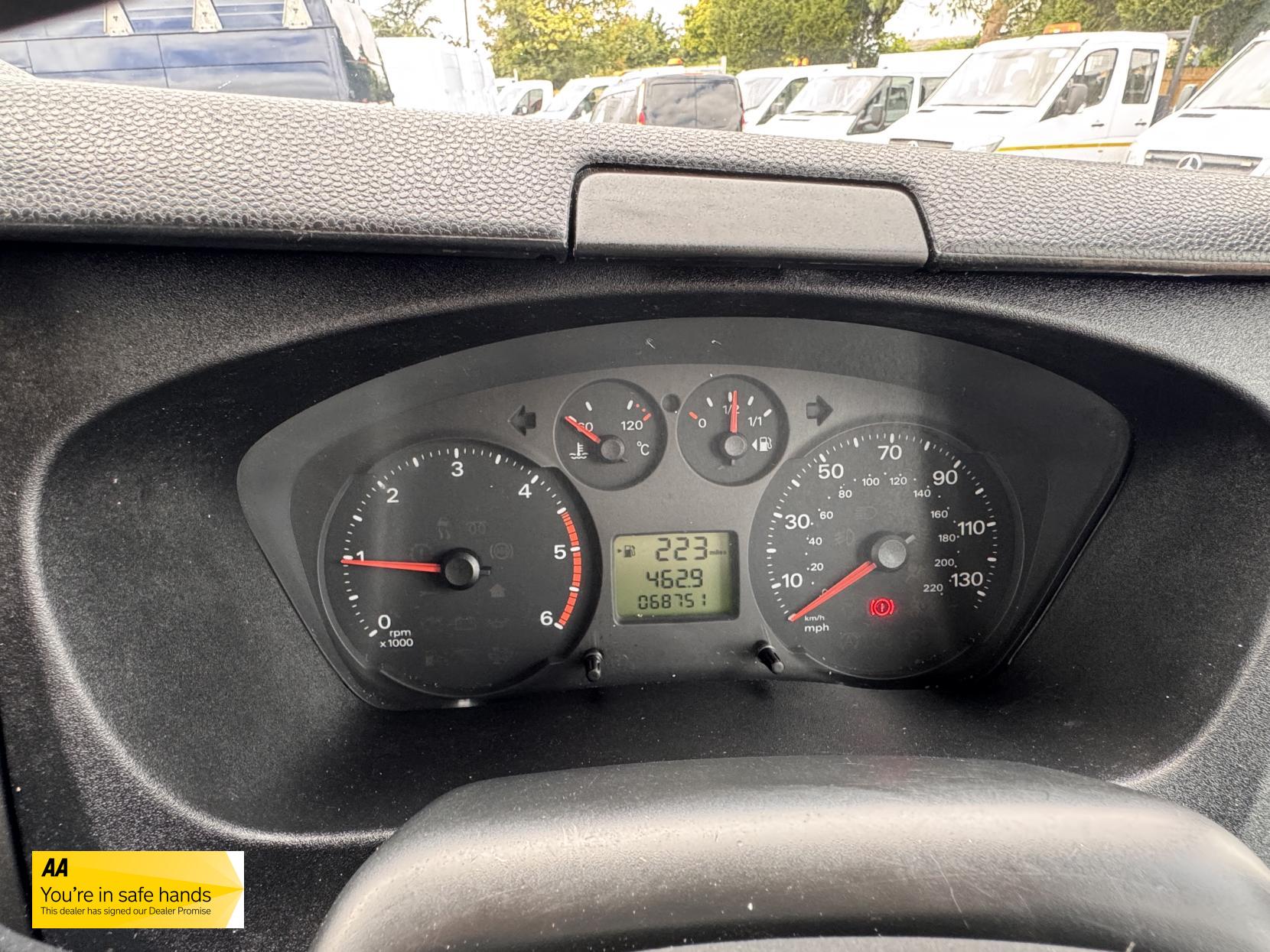 Ford Transit 2.2 TDCi 350 Panel Van 3dr Diesel Manual FWD L2 H3 (209 g/km, 123 bhp)