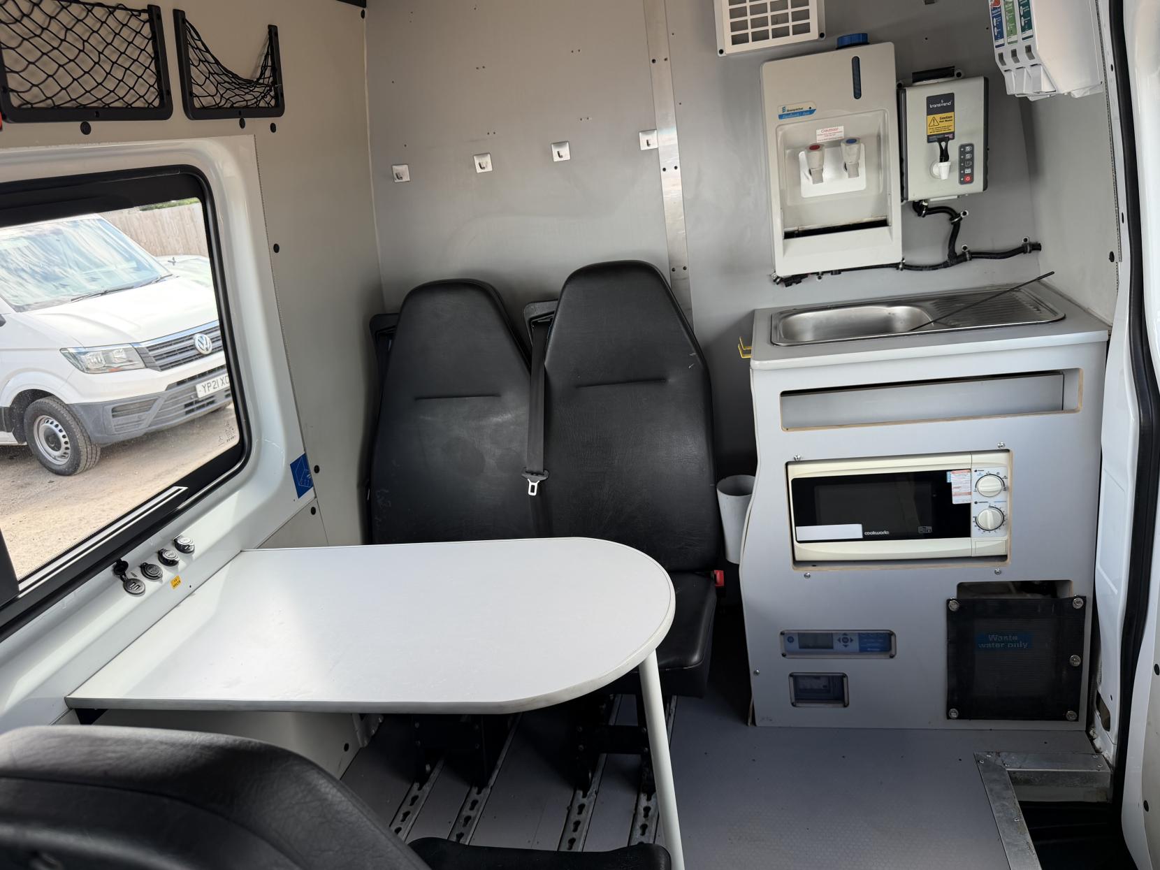 2021 Mercedes-Benz Sprinter 2.0 317 CDI Progressive Panel Van 5dr Diesel Manual RWD L2 H2 Euro 6 (s/s) (170 ps) - Thumbnail 55