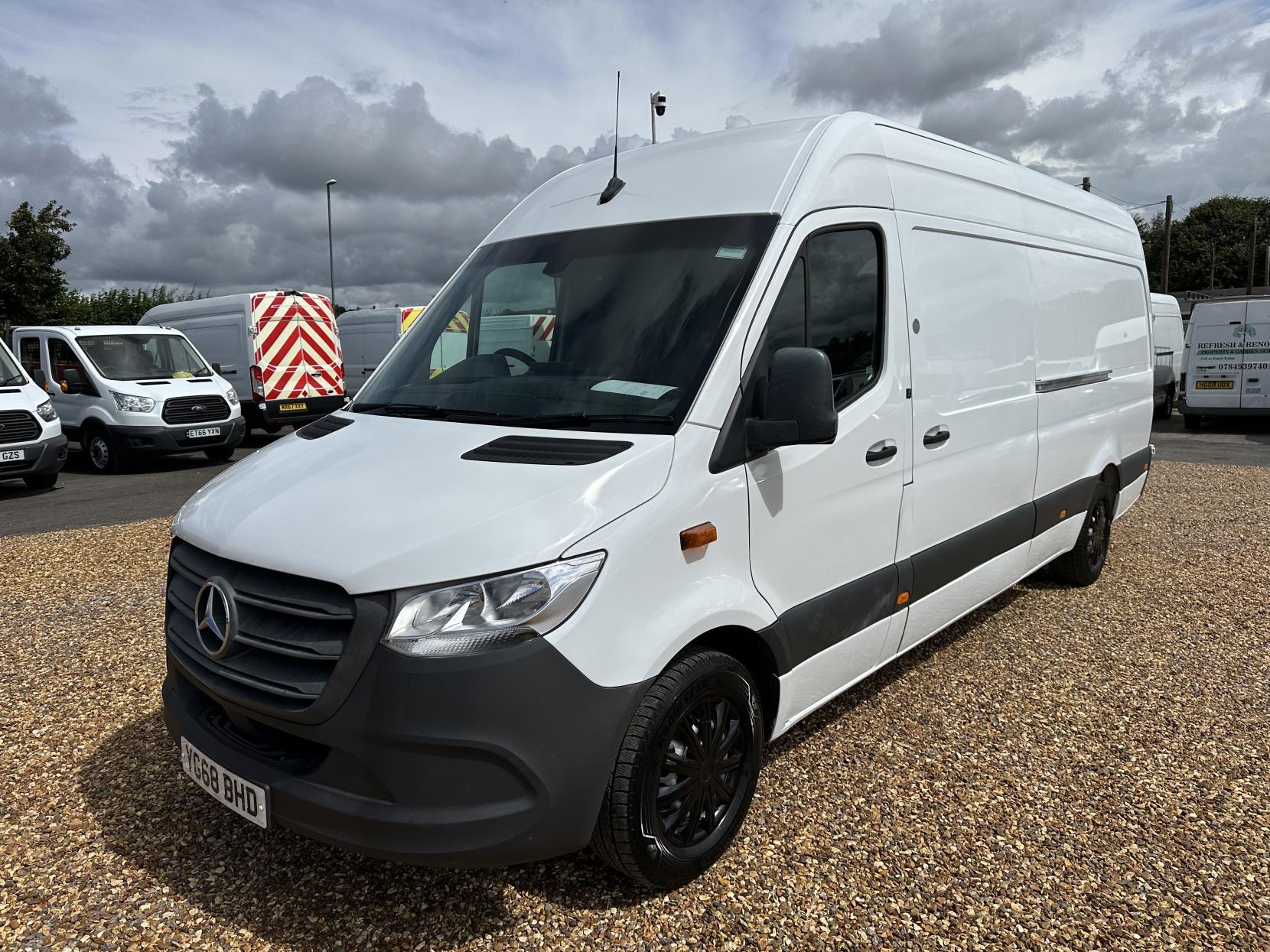 Mercedes-Benz Sprinter 2.1 311 CDI Panel Van 5dr Diesel Manual RWD L3 H2 Euro 6 (114 ps)