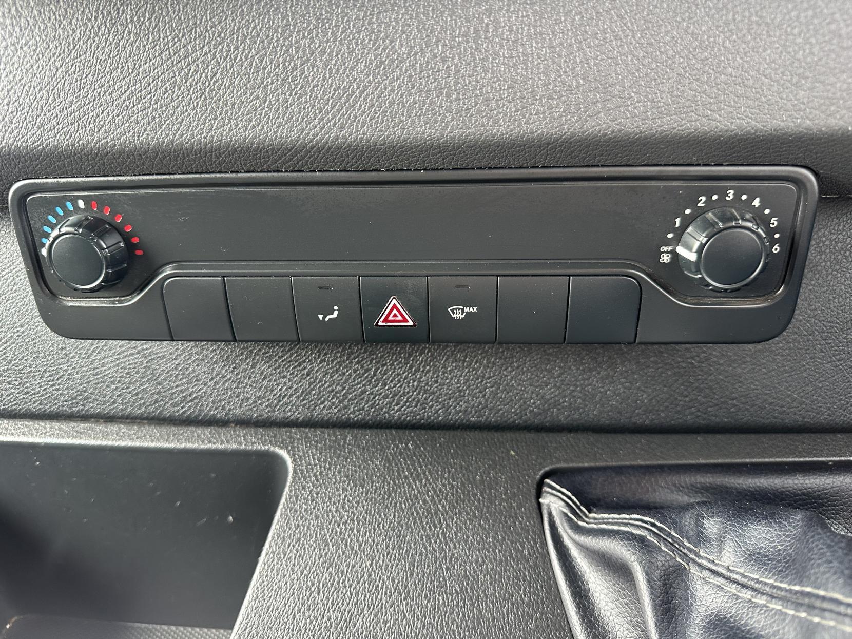 Mercedes-Benz Sprinter 2.1 311 CDI Panel Van 5dr Diesel Manual RWD L3 H2 Euro 6 (114 ps)