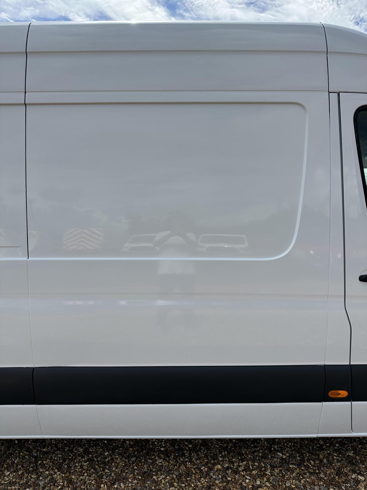 Mercedes-Benz Sprinter 2.1 311 CDI Panel Van 5dr Diesel Manual RWD L3 H2 Euro 6 (114 ps)