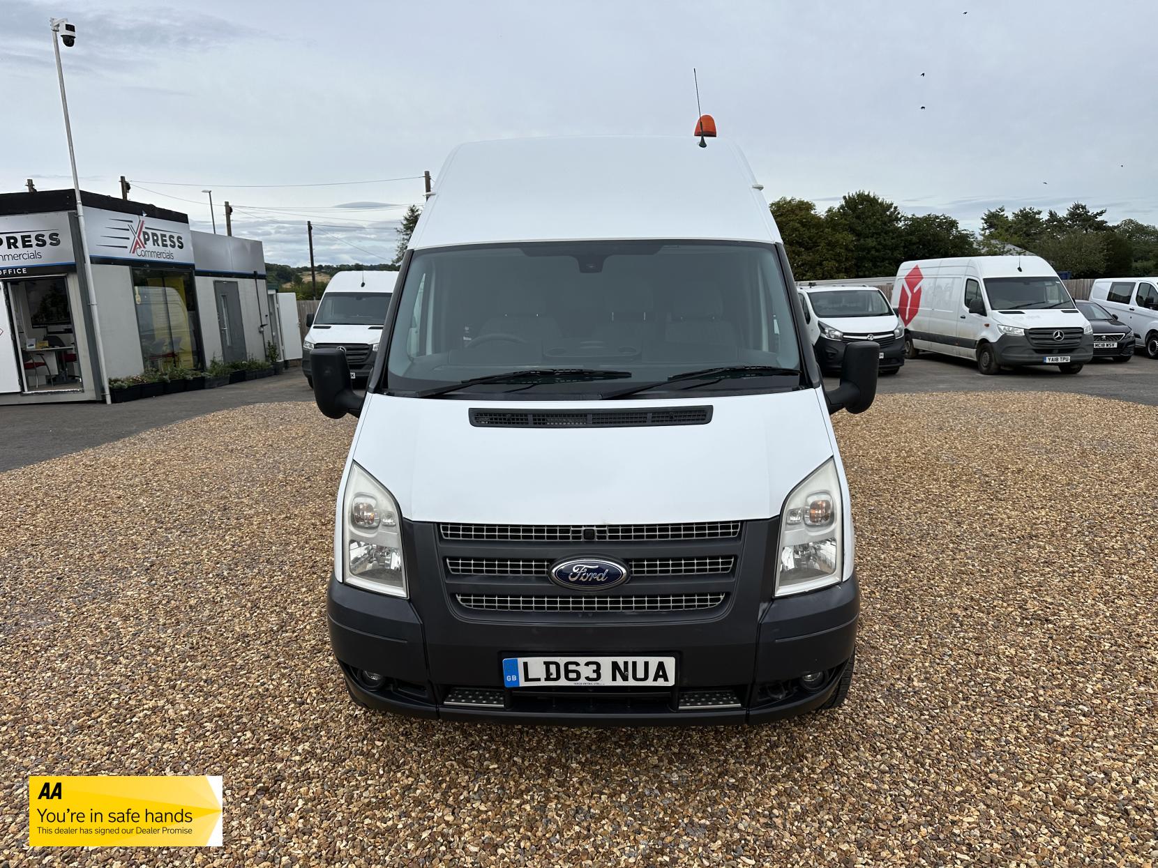 Ford Transit 2.2 TDCi 350 Panel Van 3dr Diesel Manual RWD L3 H3 (224 g/km, 98 bhp)