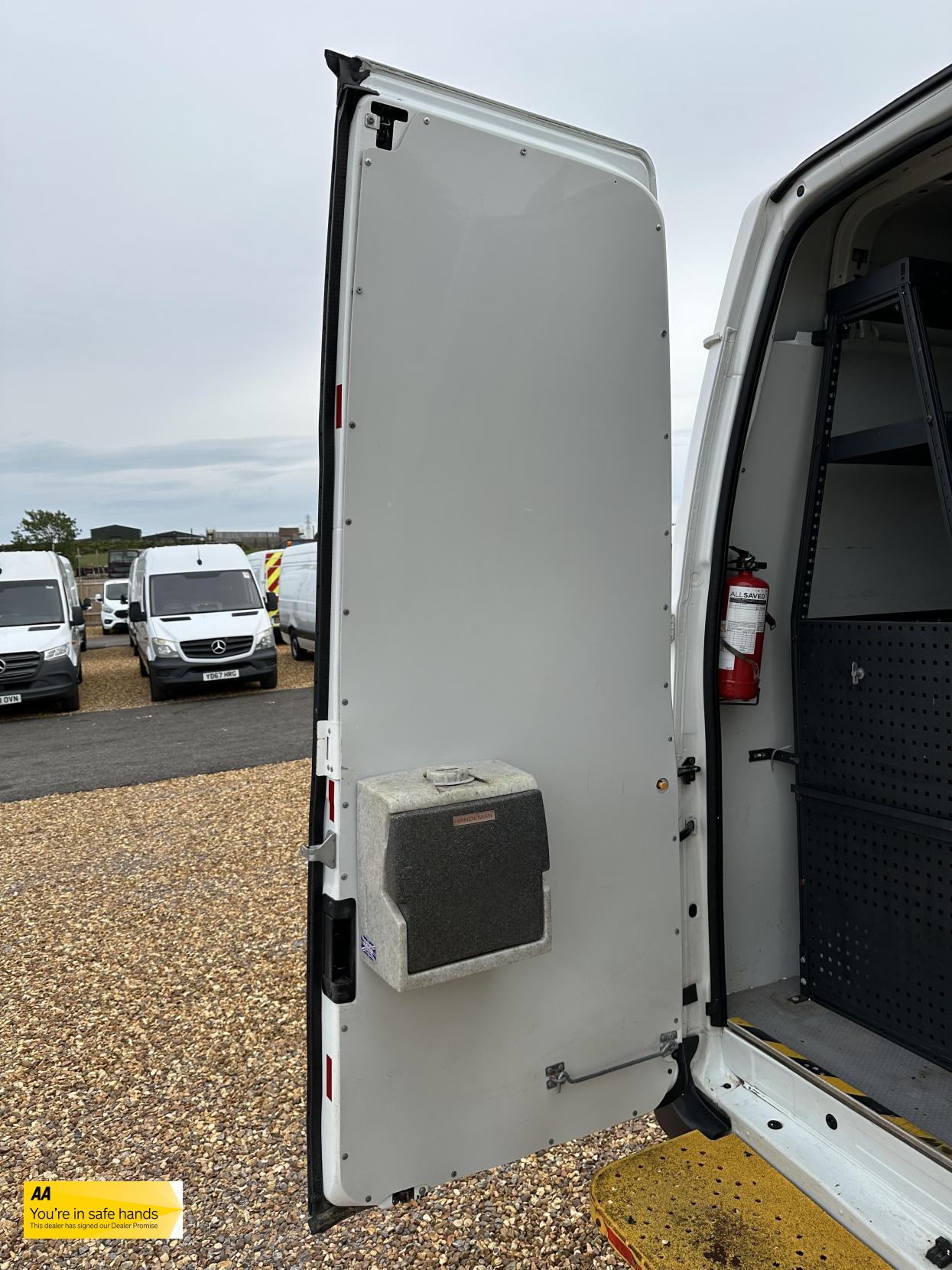 Ford Transit 2.2 TDCi 350 Panel Van 3dr Diesel Manual RWD L3 H3 (224 g/km, 98 bhp)
