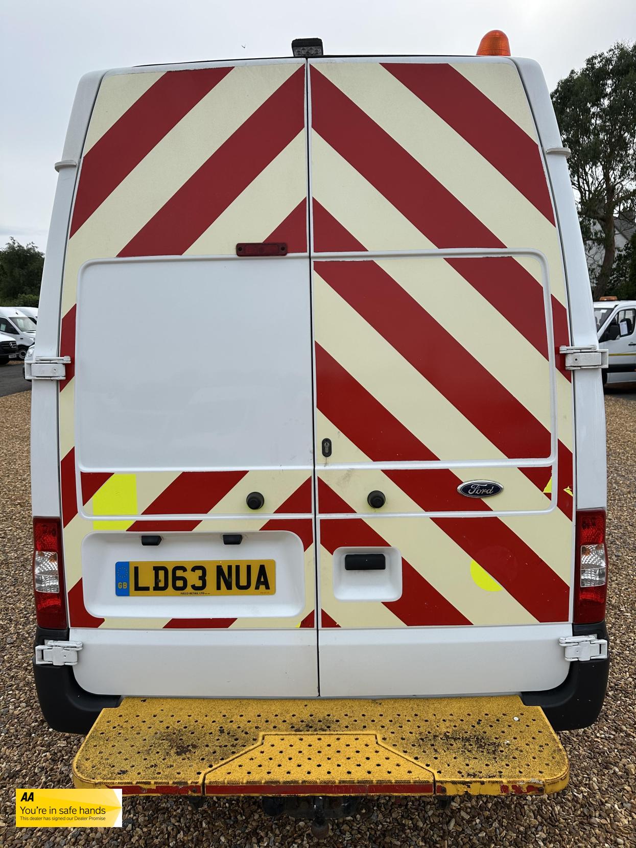 Ford Transit 2.2 TDCi 350 Panel Van 3dr Diesel Manual RWD L3 H3 (224 g/km, 98 bhp)