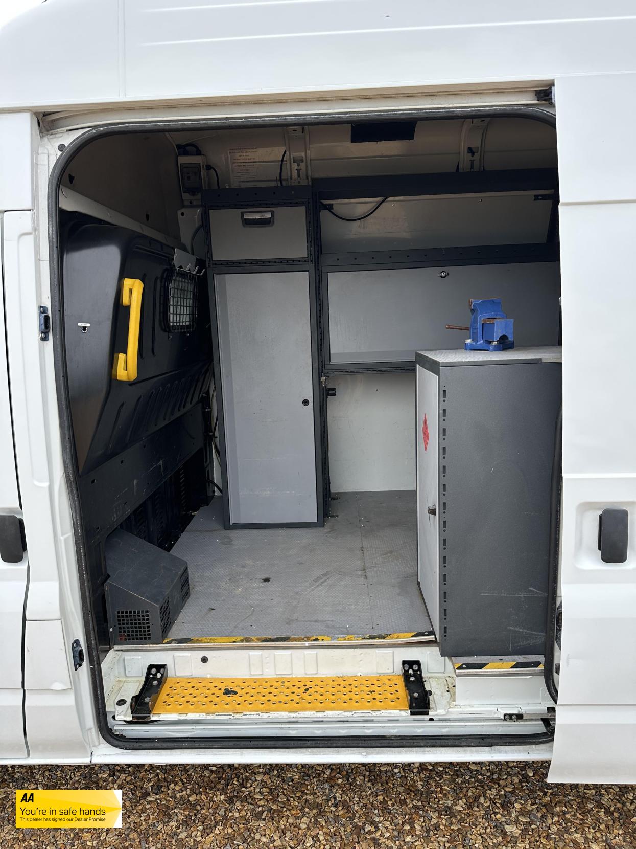 Ford Transit 2.2 TDCi 350 Panel Van 3dr Diesel Manual RWD L3 H3 (224 g/km, 98 bhp)