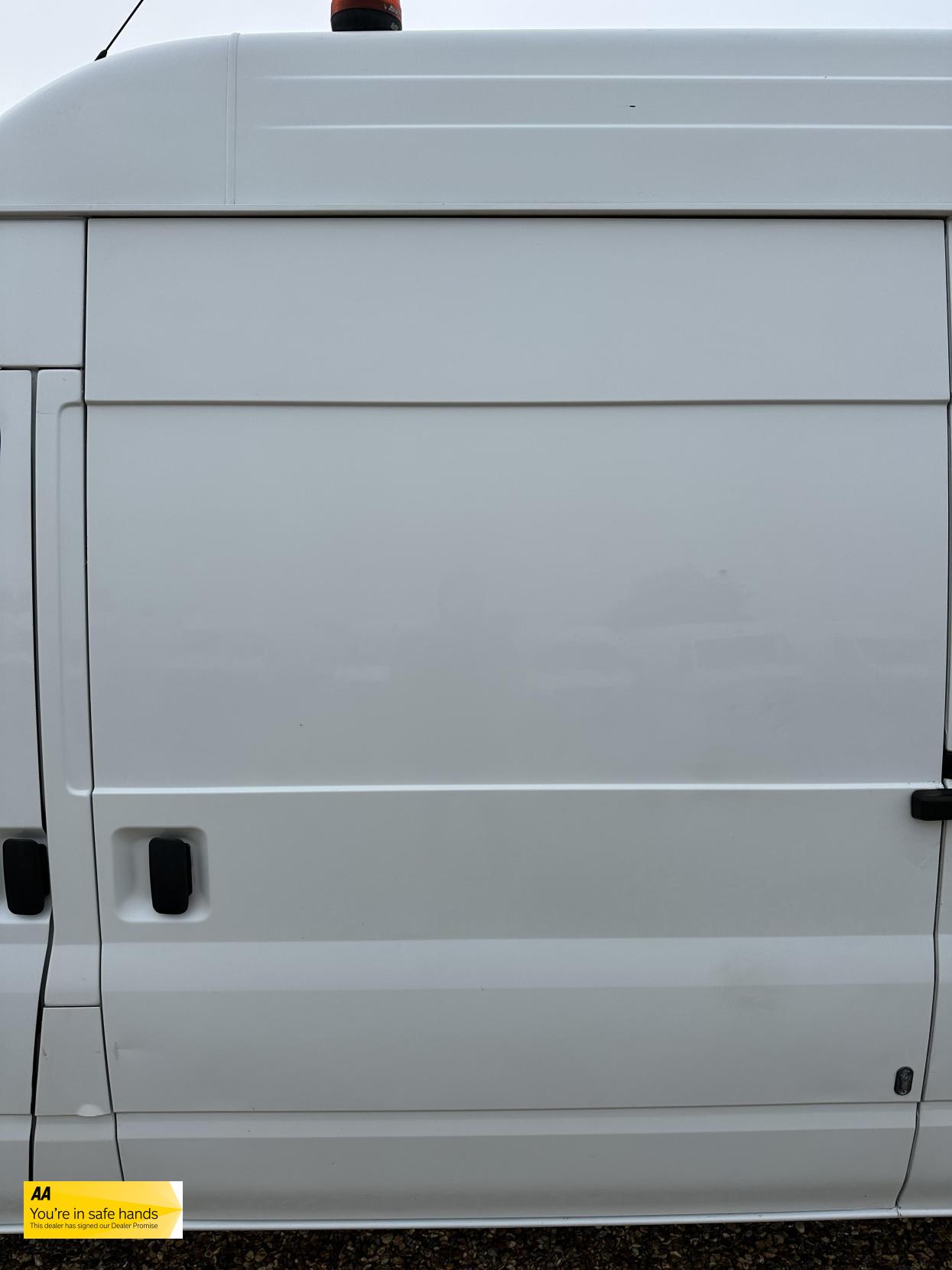 Ford Transit 2.2 TDCi 350 Panel Van 3dr Diesel Manual RWD L3 H3 (224 g/km, 98 bhp)