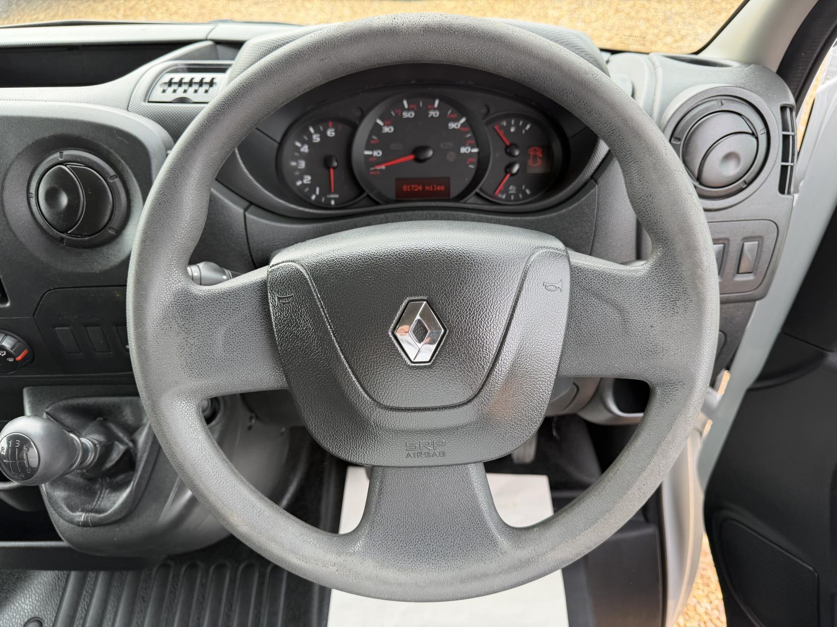 2019 Renault Master - Thumbnail 16