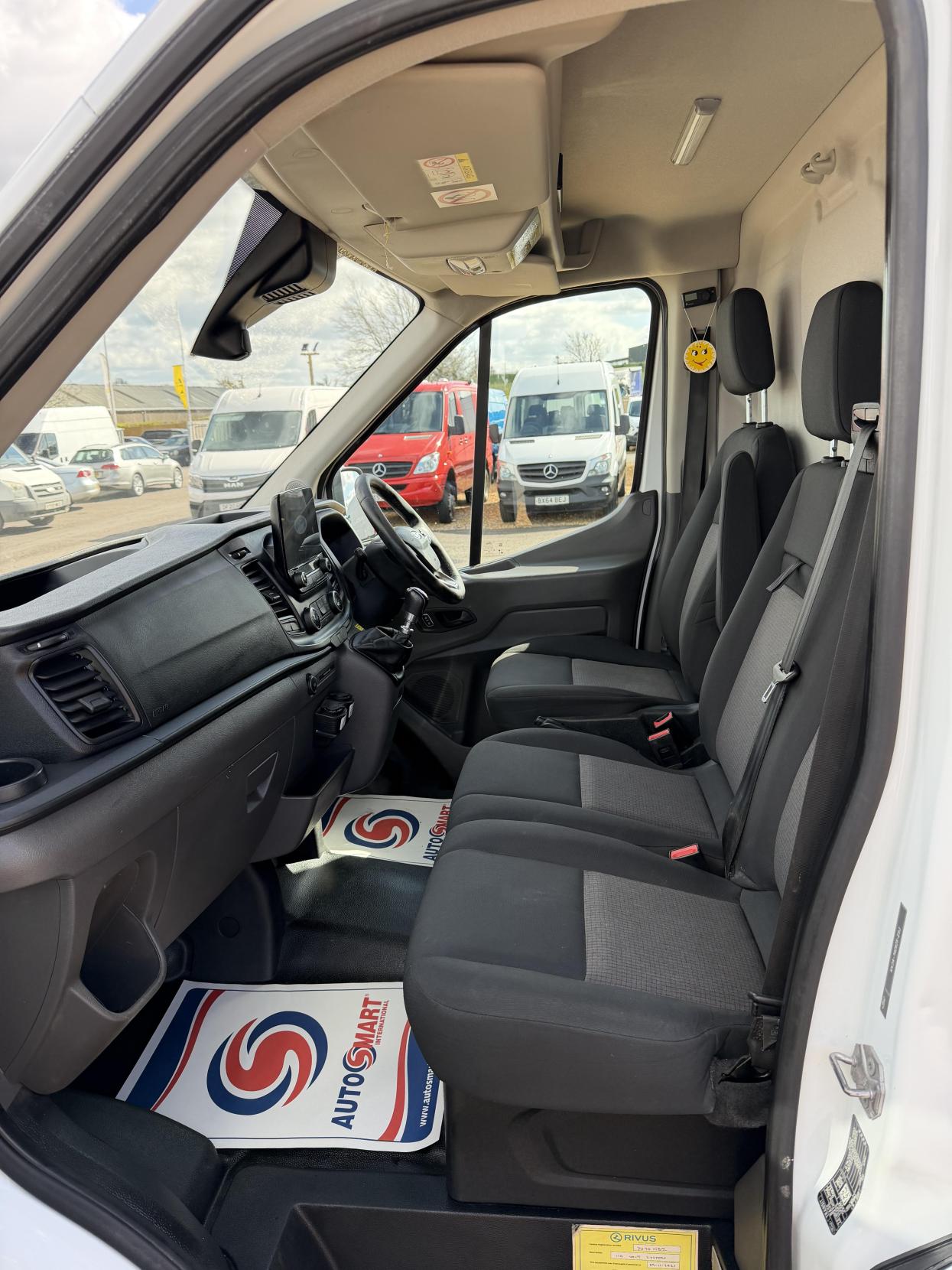 Ford Transit 2.0 350 EcoBlue Leader Panel Van 5dr Diesel Manual RWD L2 H3 Euro 6 (s/s) (130 ps)