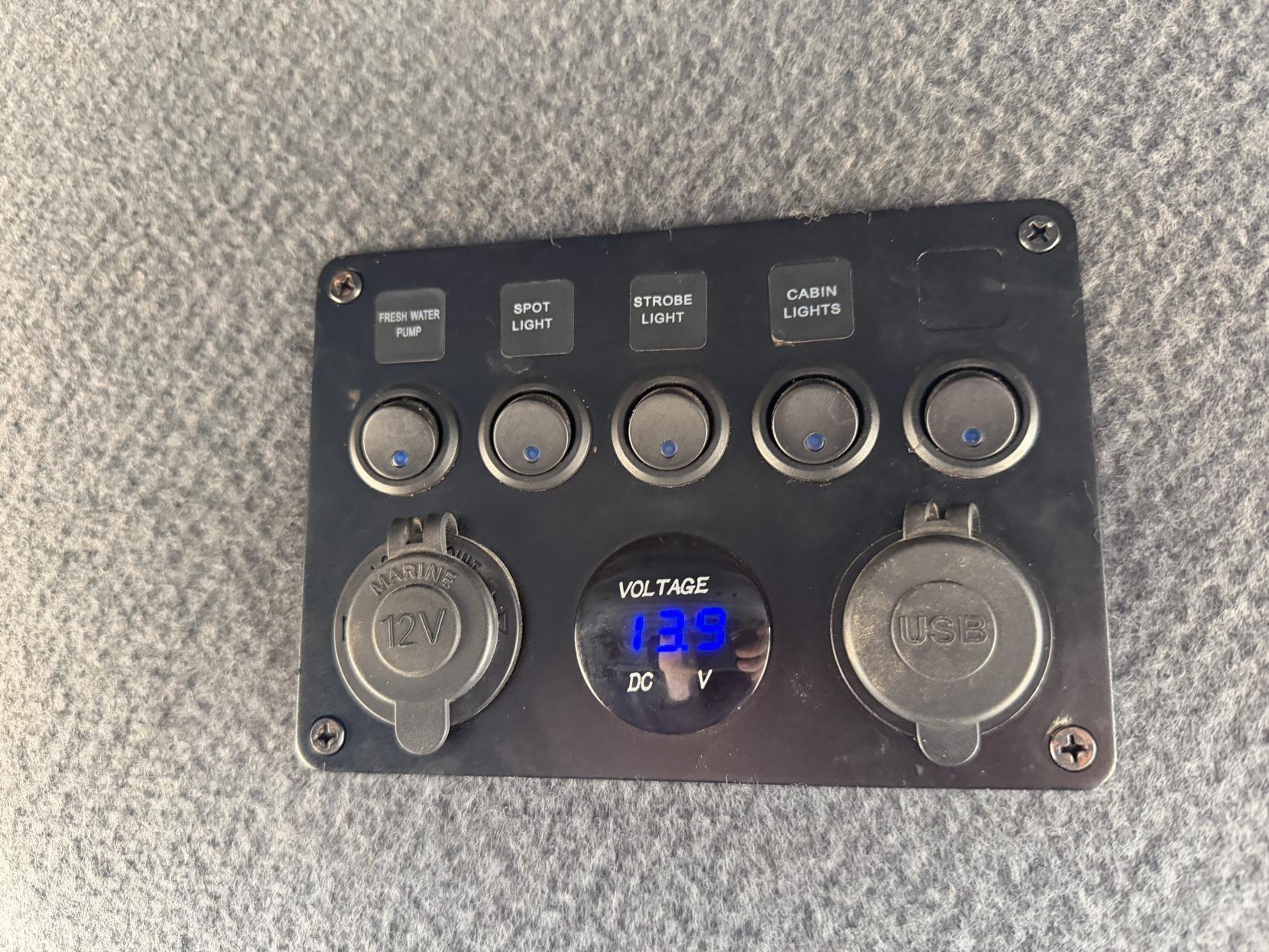 Mercedes-Benz Sprinter 2.1 314 CDI Panel Van 5dr Diesel Manual RWD L2 H2 Euro 6 (143 ps)