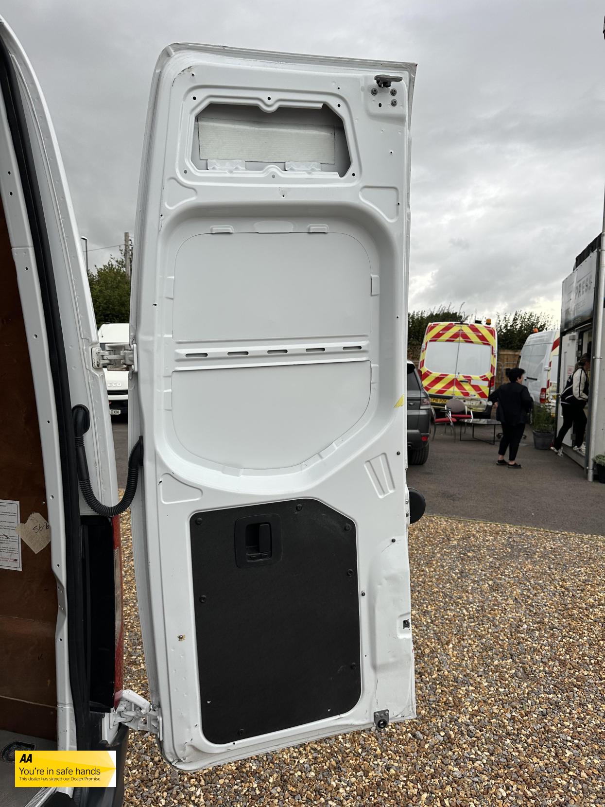 Mercedes-Benz Sprinter 2.1 311 CDI Panel Van 5dr Diesel Manual RWD L3 H2 Euro 6 (114 ps)