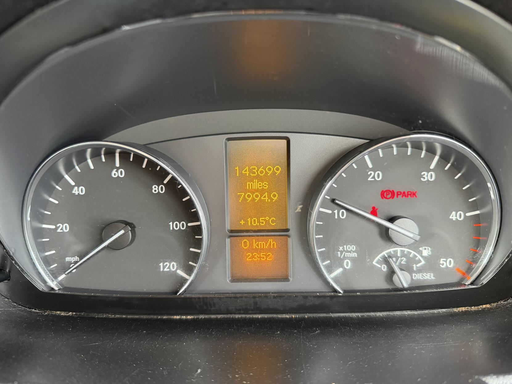 Mercedes-Benz Sprinter 2.1 313 CDi BlueEFFICIENCY Panel Van 4dr Diesel Manual RWD L1 H3 (211 g/km, 129 bhp)