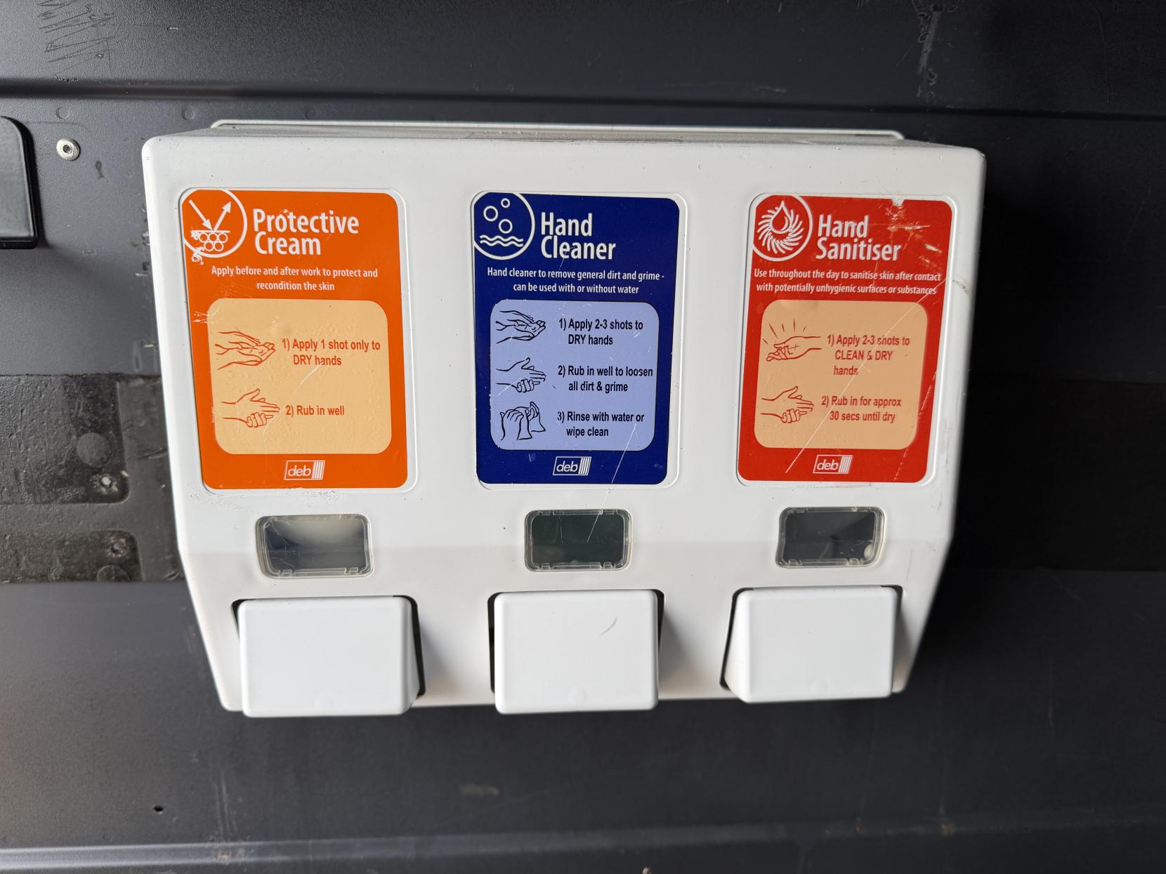 Mercedes-Benz Sprinter 2.1 313 CDi BlueEFFICIENCY Panel Van 4dr Diesel Manual RWD L1 H3 (211 g/km, 129 bhp)