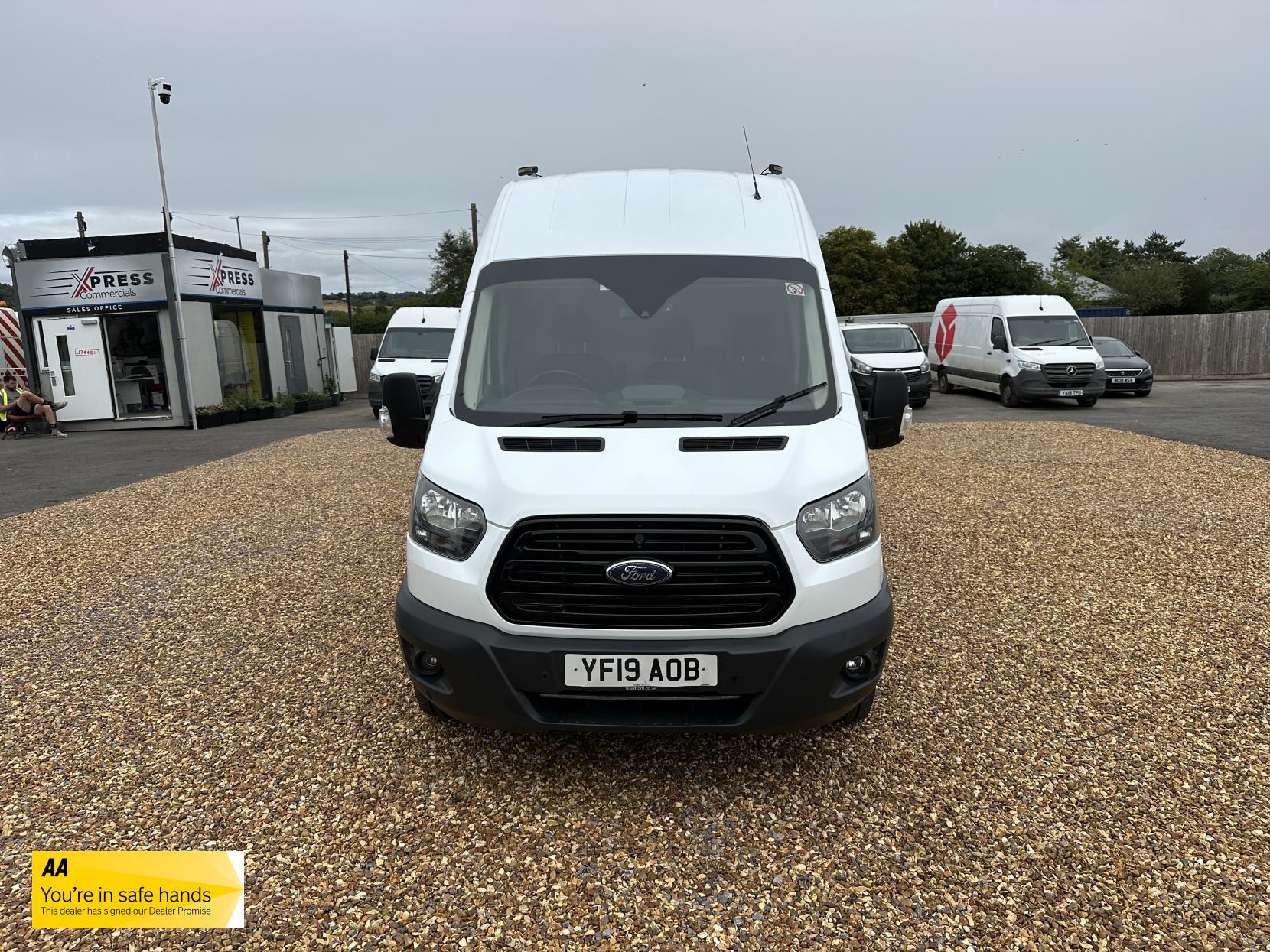 Ford Transit 2.0 350 EcoBlue Panel Van 5dr Diesel Manual RWD L2 H3 Euro 6 (130 ps)