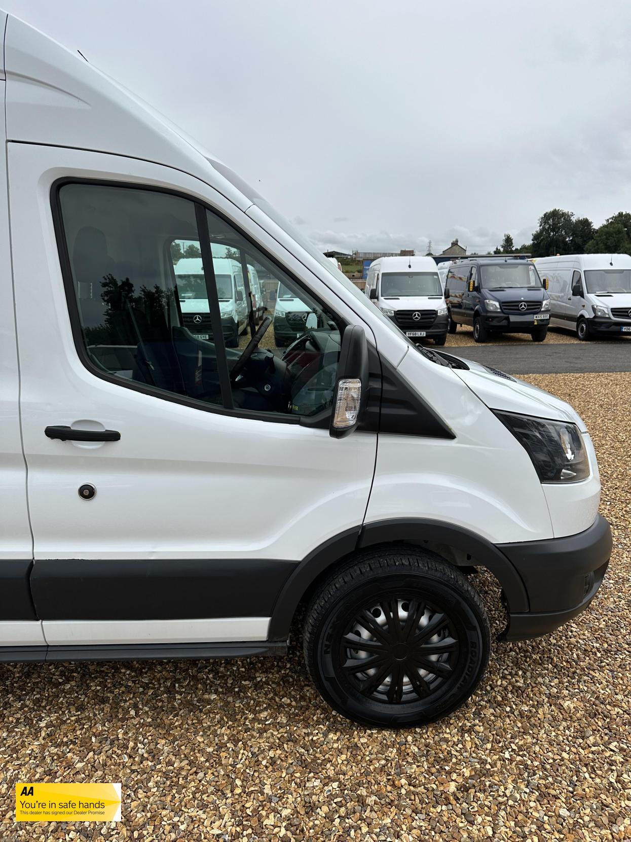 Ford Transit 2.0 350 EcoBlue Panel Van 5dr Diesel Manual RWD L2 H3 Euro 6 (130 ps)