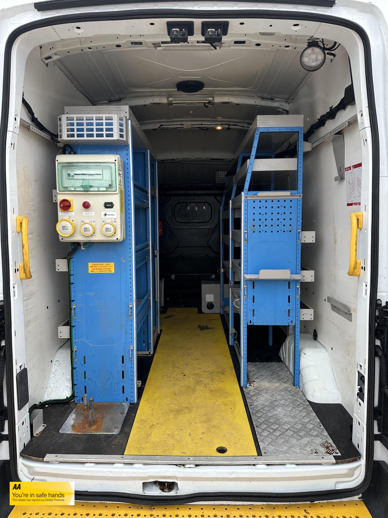 Ford Transit 2.0 350 EcoBlue Panel Van 5dr Diesel Manual RWD L2 H3 Euro 6 (130 ps)