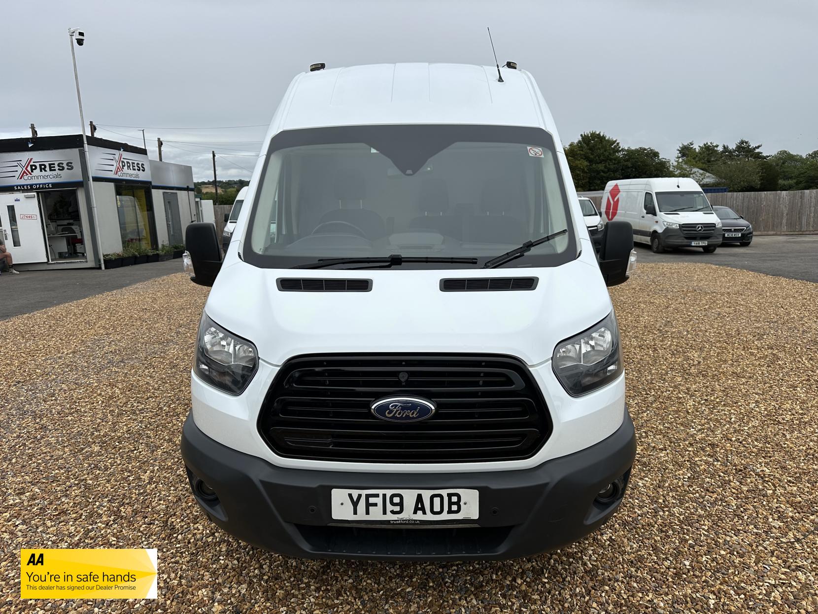Ford Transit 2.0 350 EcoBlue Panel Van 5dr Diesel Manual RWD L2 H3 Euro 6 (130 ps)