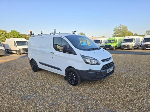 Ford Transit Custom 2.2 TDCi 310 Panel Van 5dr Diesel Manual L2 H1 (186 g/km, 123 bhp)