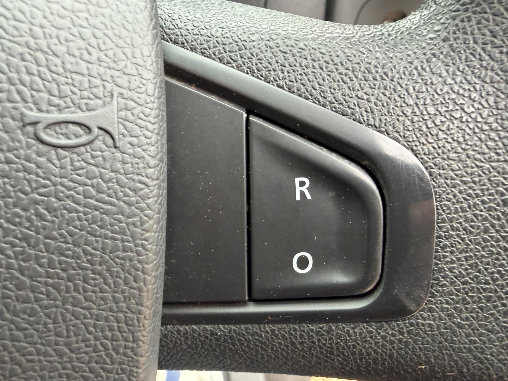 Vauxhall Movano 2.3 CDTi 3500 Panel Van 5dr Diesel Manual FWD L2 H2 Euro 6 (130 ps)