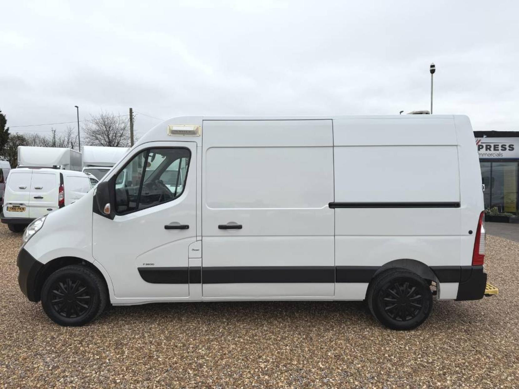 Vauxhall Movano 2.3 CDTi 3500 Panel Van 5dr Diesel Manual FWD L2 H2 Euro 6 (130 ps)