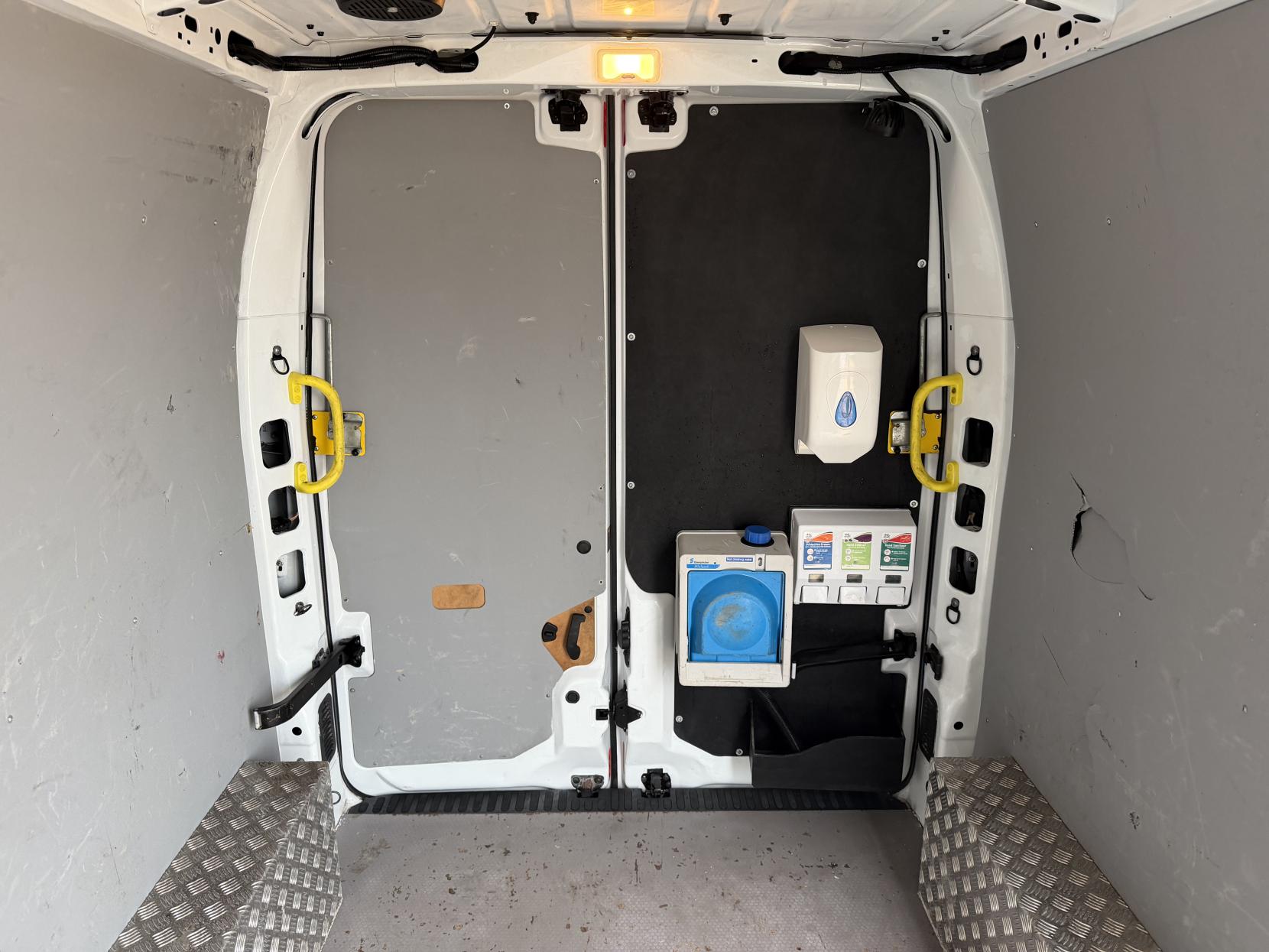 Vauxhall Movano 2.3 CDTi 3500 Panel Van 5dr Diesel Manual FWD L2 H2 Euro 6 (130 ps)