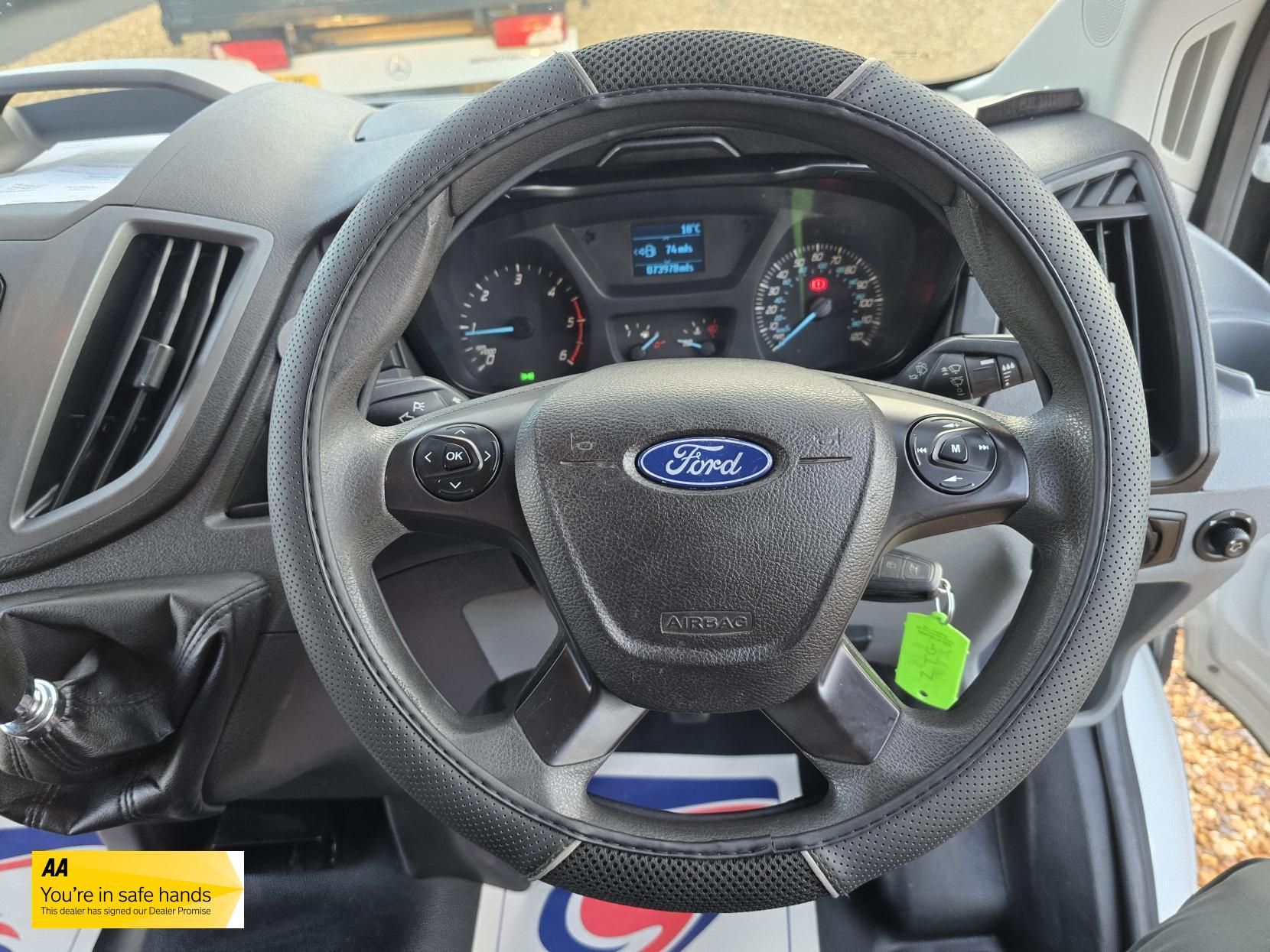 Ford Transit 2.2 TDCi 350 Panel Van 5dr Diesel Manual RWD L2 H3 Euro 5 (125 ps)
