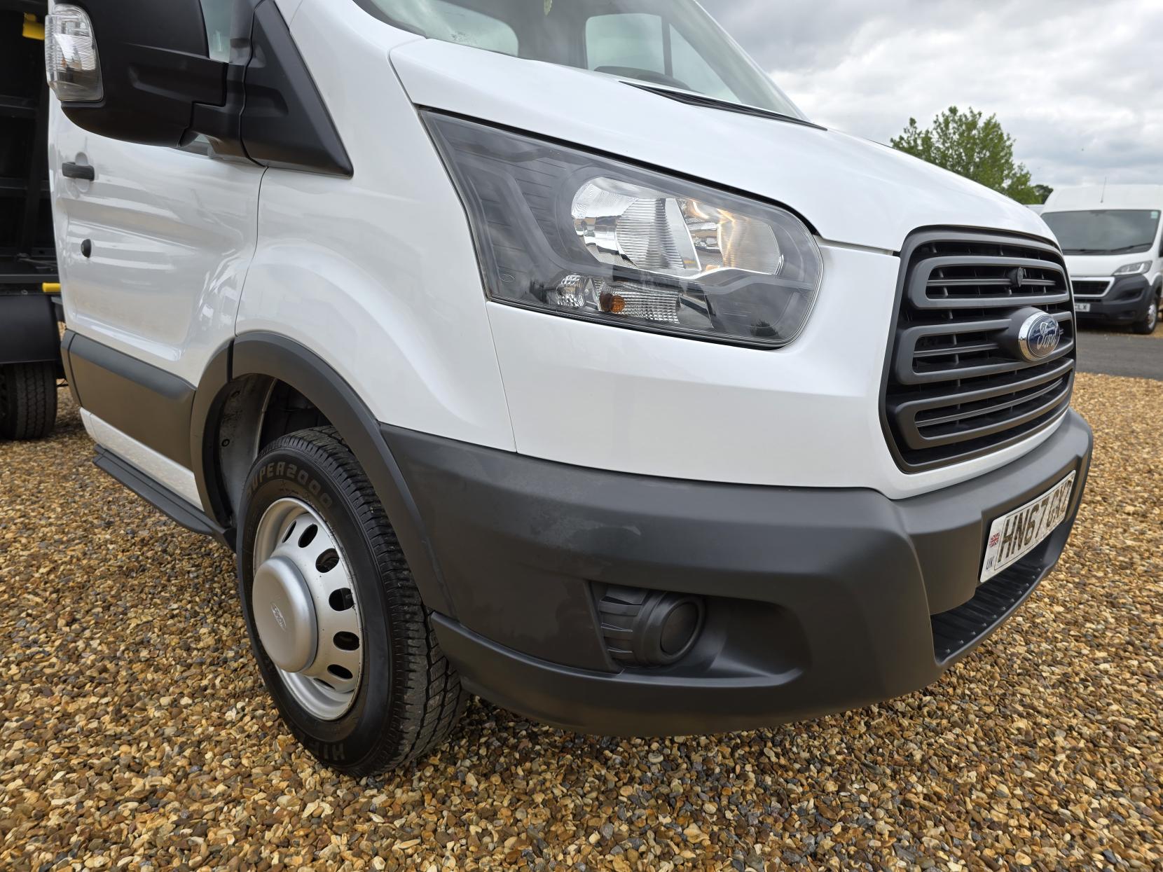 Ford Transit 2.0 350 EcoBlue 1-Way Tipper 2dr Diesel Manual RWD L2 Euro 6 (s/s) (1-Stop) (130 ps)