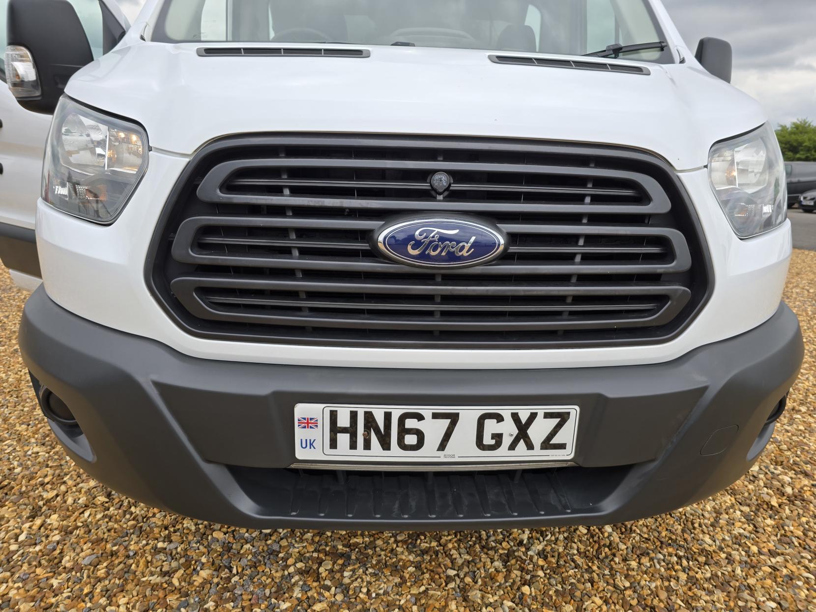 Ford Transit 2.0 350 EcoBlue 1-Way Tipper 2dr Diesel Manual RWD L2 Euro 6 (s/s) (1-Stop) (130 ps)