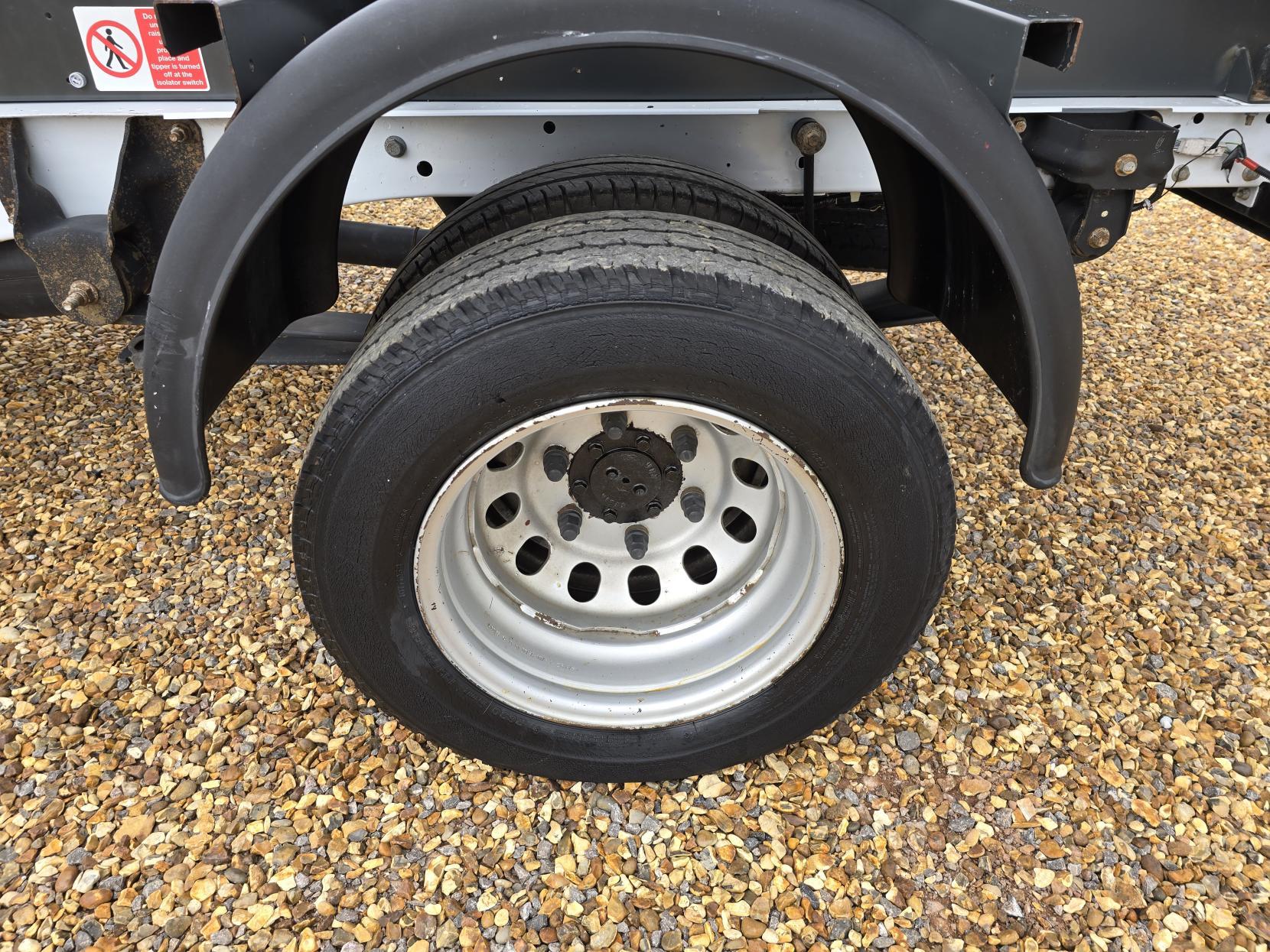 Ford Transit 2.0 350 EcoBlue 1-Way Tipper 2dr Diesel Manual RWD L2 Euro 6 (s/s) (1-Stop) (130 ps)