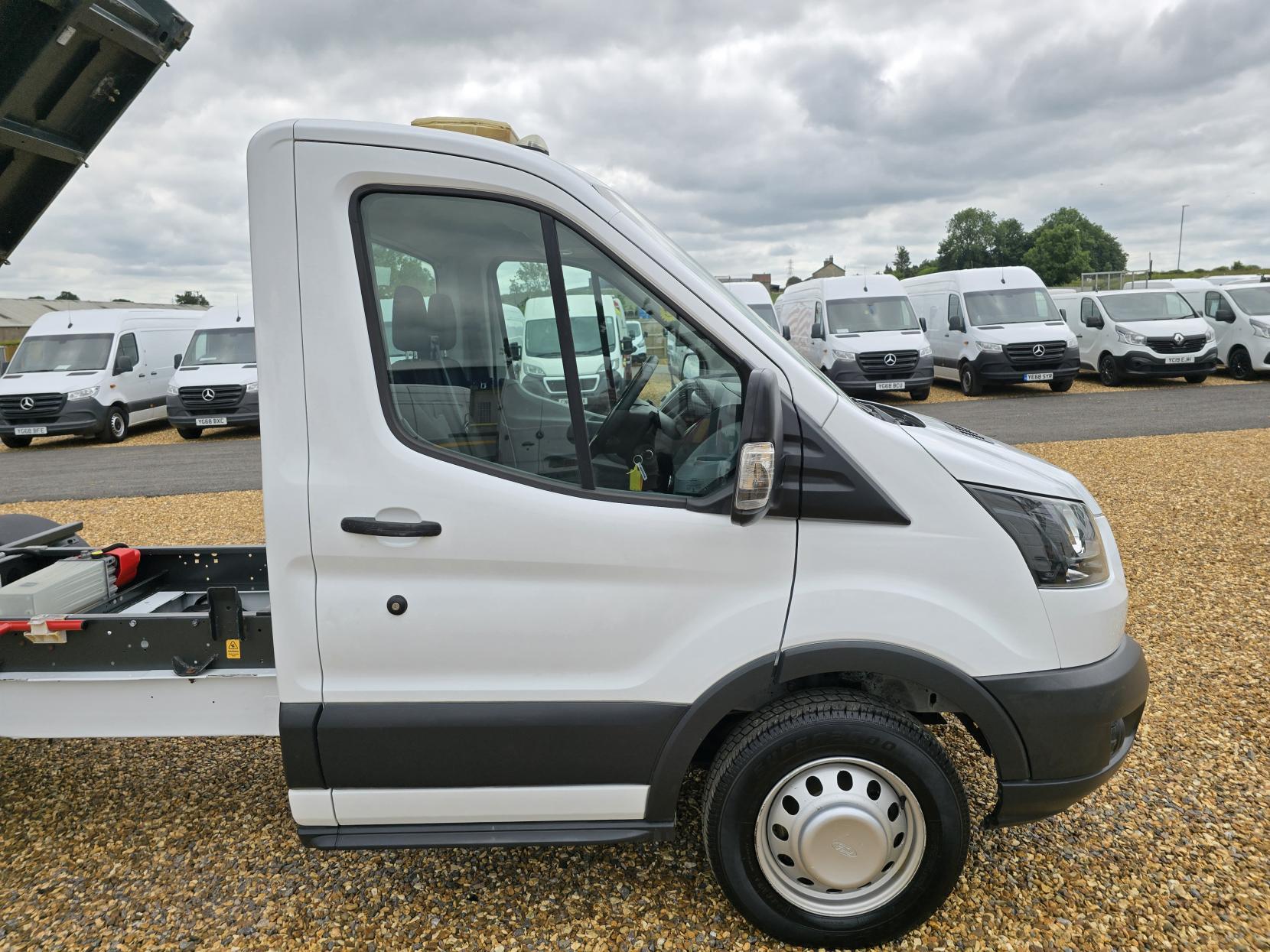 Ford Transit 2.0 350 EcoBlue 1-Way Tipper 2dr Diesel Manual RWD L2 Euro 6 (s/s) (1-Stop) (130 ps)