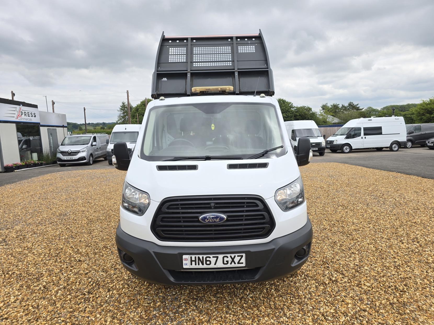 Ford Transit 2.0 350 EcoBlue 1-Way Tipper 2dr Diesel Manual RWD L2 Euro 6 (s/s) (1-Stop) (130 ps)