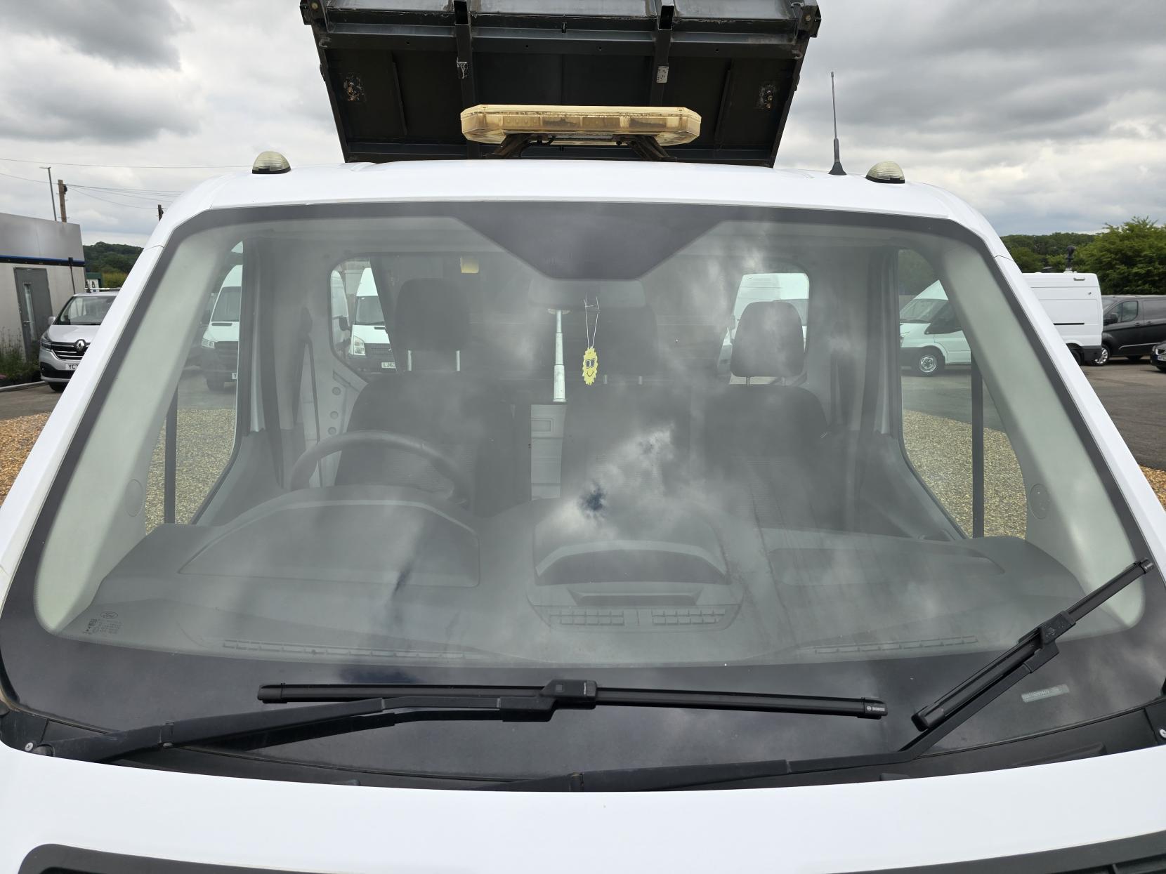 Ford Transit 2.0 350 EcoBlue 1-Way Tipper 2dr Diesel Manual RWD L2 Euro 6 (s/s) (1-Stop) (130 ps)