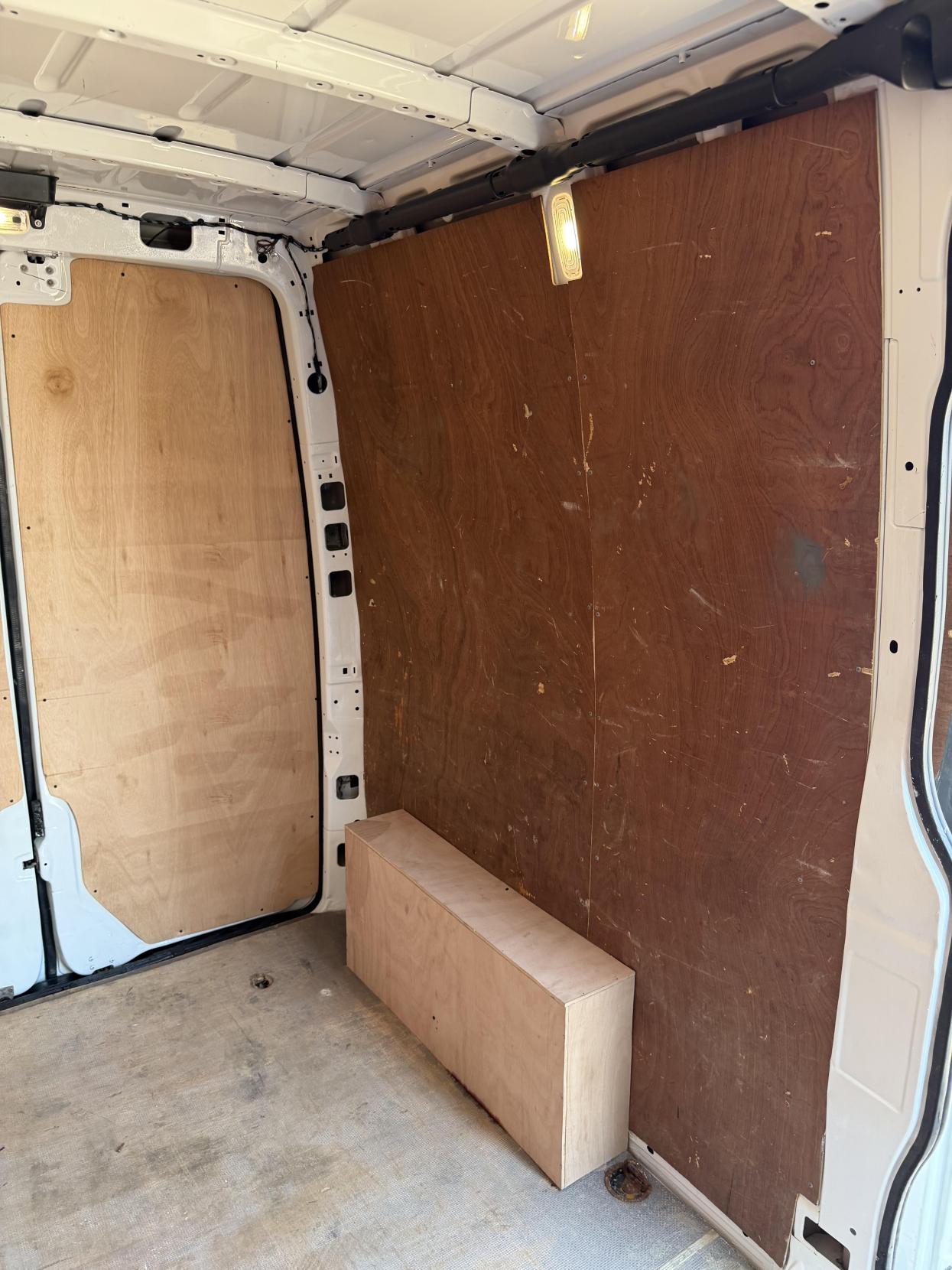 2018 Mercedes-Benz Sprinter 2.1 314 CDI Panel Van 5dr Diesel Manual FWD L2 H2 Euro 6 (143 ps) - Thumbnail 24