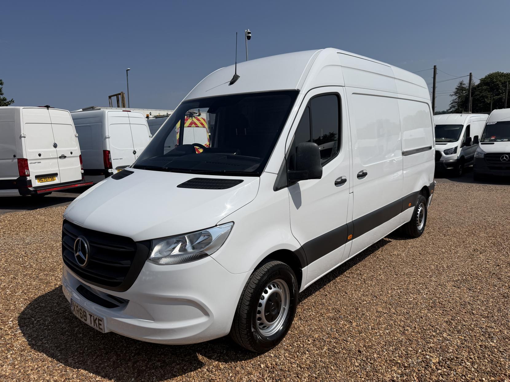 2018 Mercedes-Benz Sprinter 2.1 314 CDI Panel Van 5dr Diesel Manual FWD L2 H2 Euro 6 (143 ps) - Thumbnail 7