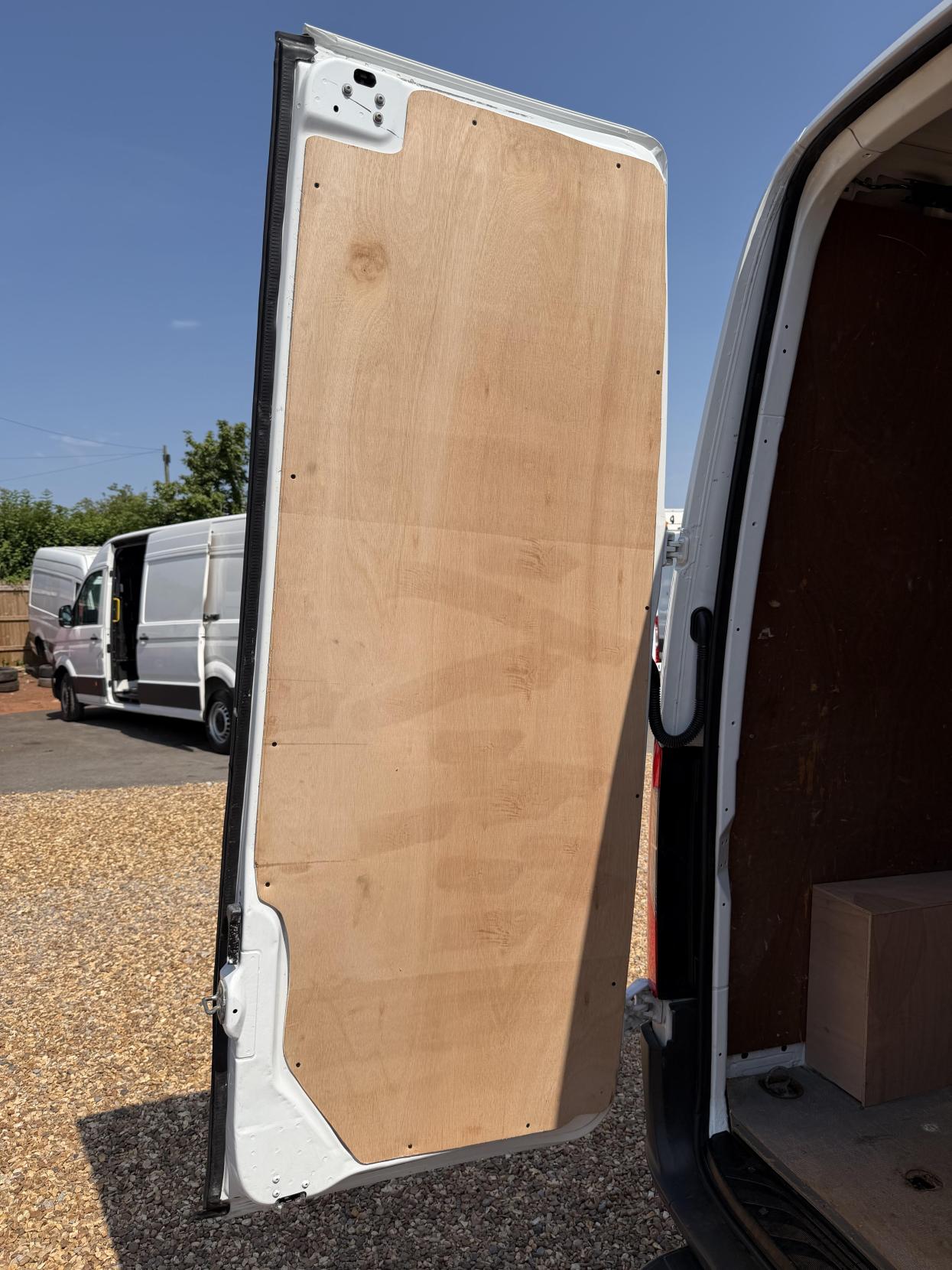 2018 Mercedes-Benz Sprinter 2.1 314 CDI Panel Van 5dr Diesel Manual FWD L2 H2 Euro 6 (143 ps) - Thumbnail 27