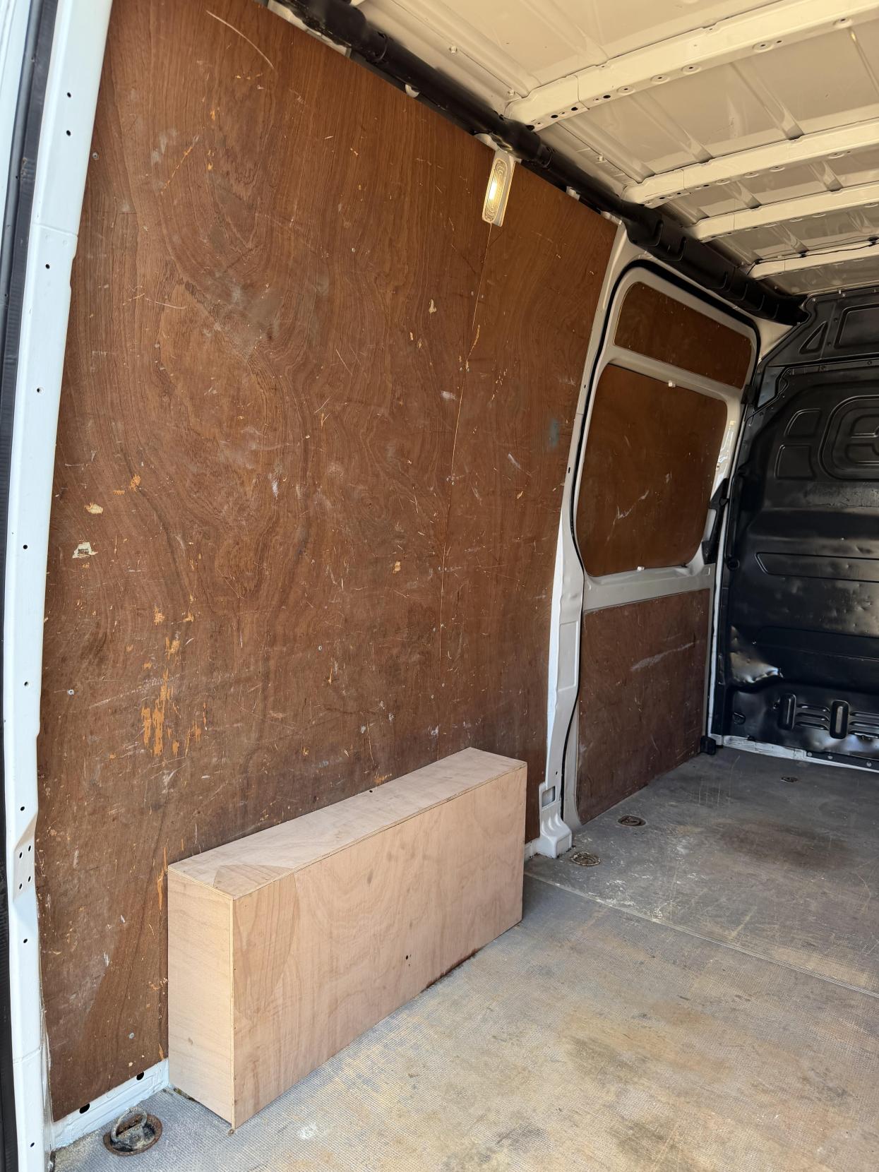 2018 Mercedes-Benz Sprinter 2.1 314 CDI Panel Van 5dr Diesel Manual FWD L2 H2 Euro 6 (143 ps) - Thumbnail 26