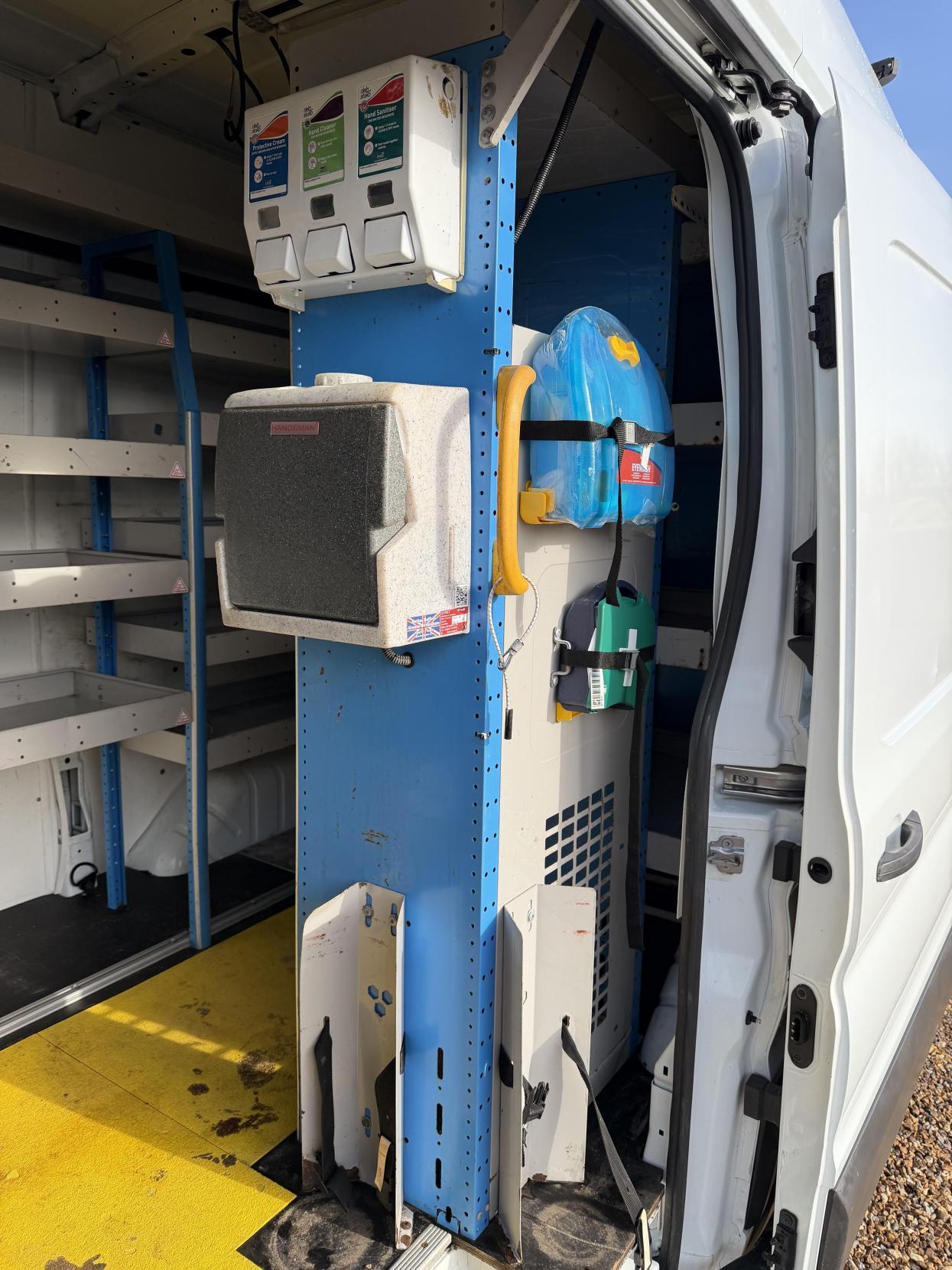 Ford Transit 2.0 350 EcoBlue Panel Van 5dr Diesel Manual RWD L2 H3 Euro 6 (130 ps)