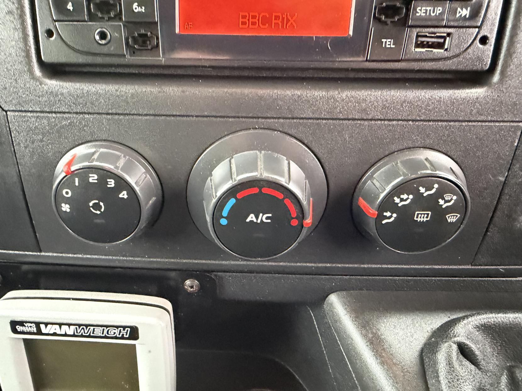 Vauxhall Movano 2.3 CDTi 3500 Panel Van 5dr Diesel Manual FWD L2 H2 Euro 6 (130 ps)