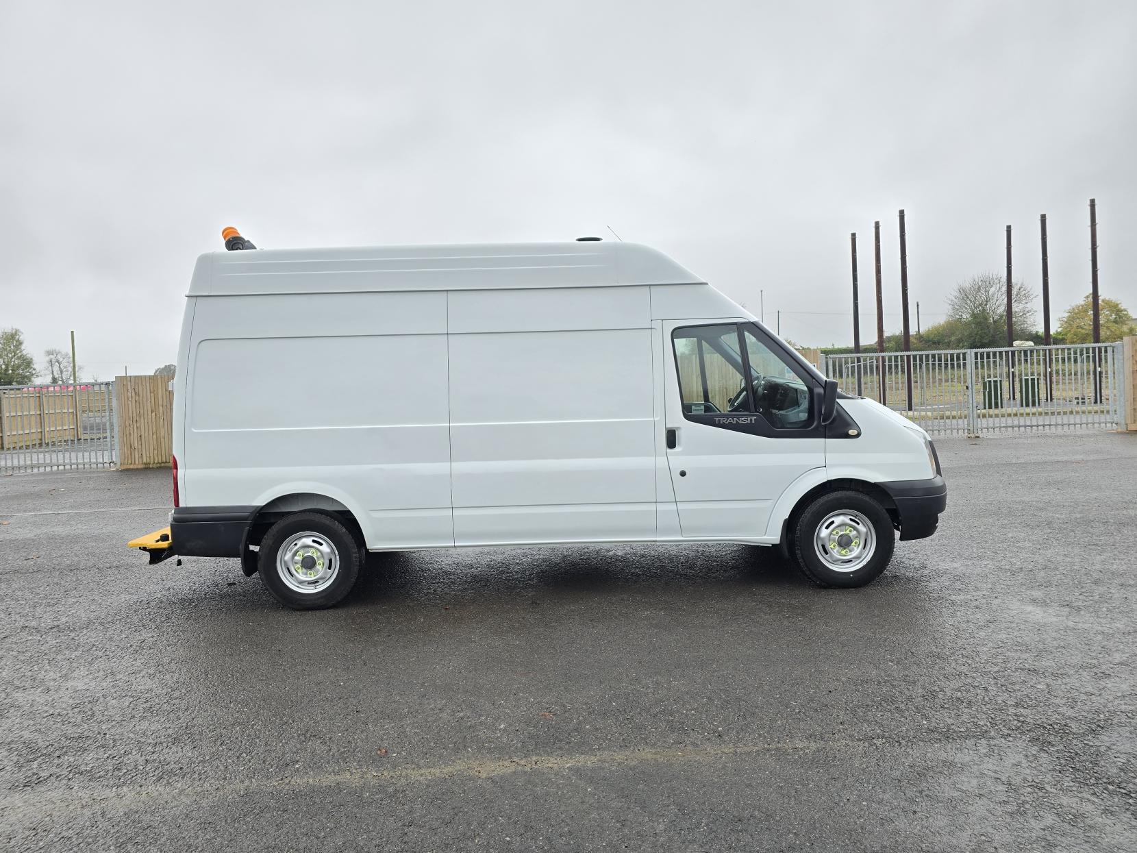 Ford Transit 2.2 TDCi 350 Panel Van 3dr Diesel Manual RWD L3 H3 (224 g/km, 98 bhp)