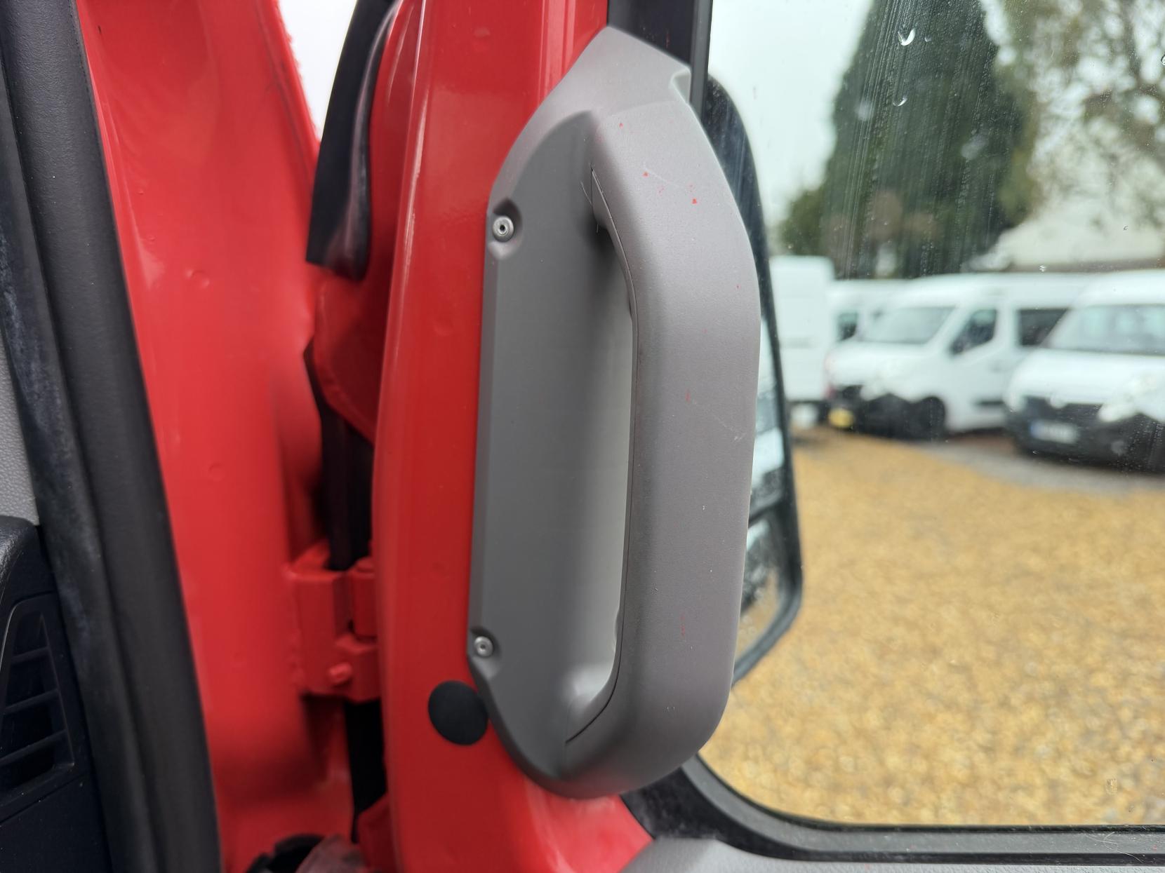 Mercedes-Benz Sprinter 4x4 2.1 515 CDi Panel Van 5dr Diesel Manual RWD L2 (150 bhp)