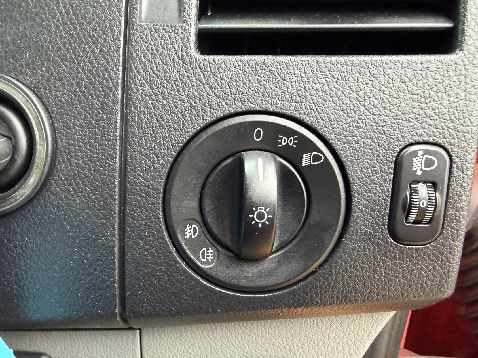 Mercedes-Benz Sprinter 4x4 2.1 515 CDi Panel Van 5dr Diesel Manual RWD L2 (150 bhp)