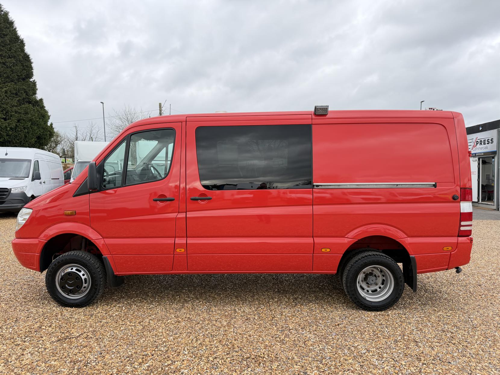 2009 Mercedes-Benz Sprinter 4x4 2.1 515 CDi Panel Van 5dr Diesel Manual RWD L2 (150 bhp) - Thumbnail 7