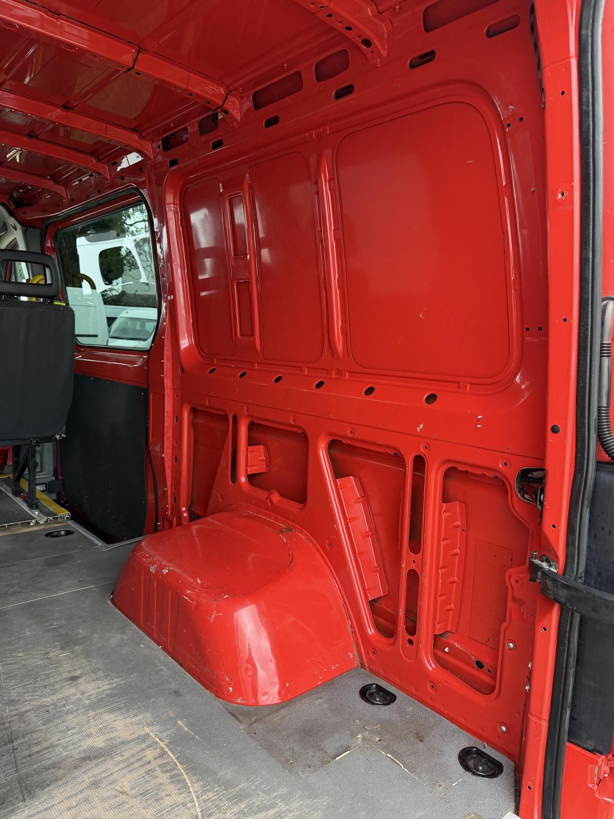 2009 Mercedes-Benz Sprinter 4x4 2.1 515 CDi Panel Van 5dr Diesel Manual RWD L2 (150 bhp) - Thumbnail 43
