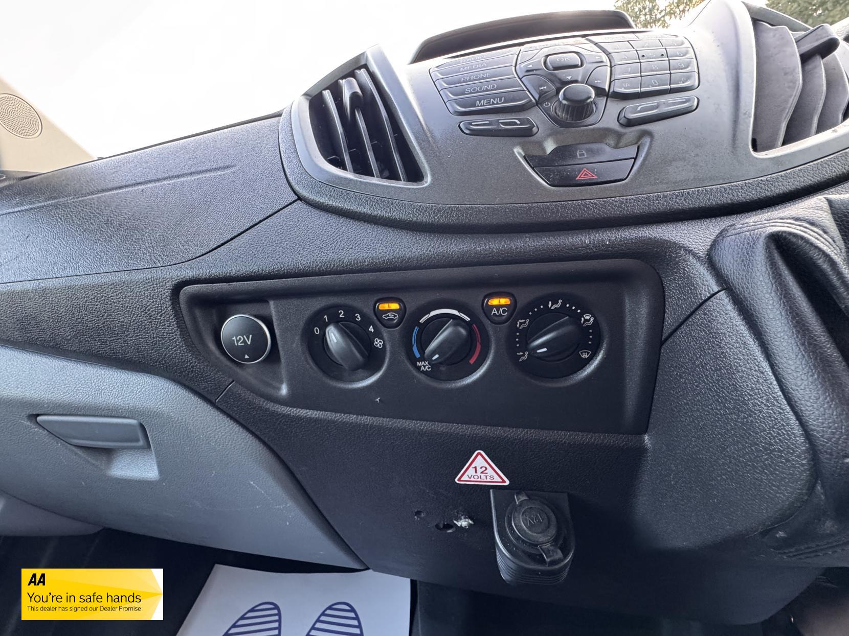 Ford Transit 2.0 350 EcoBlue Panel Van 5dr Diesel Manual RWD L2 H3 Euro 6 (130 ps)